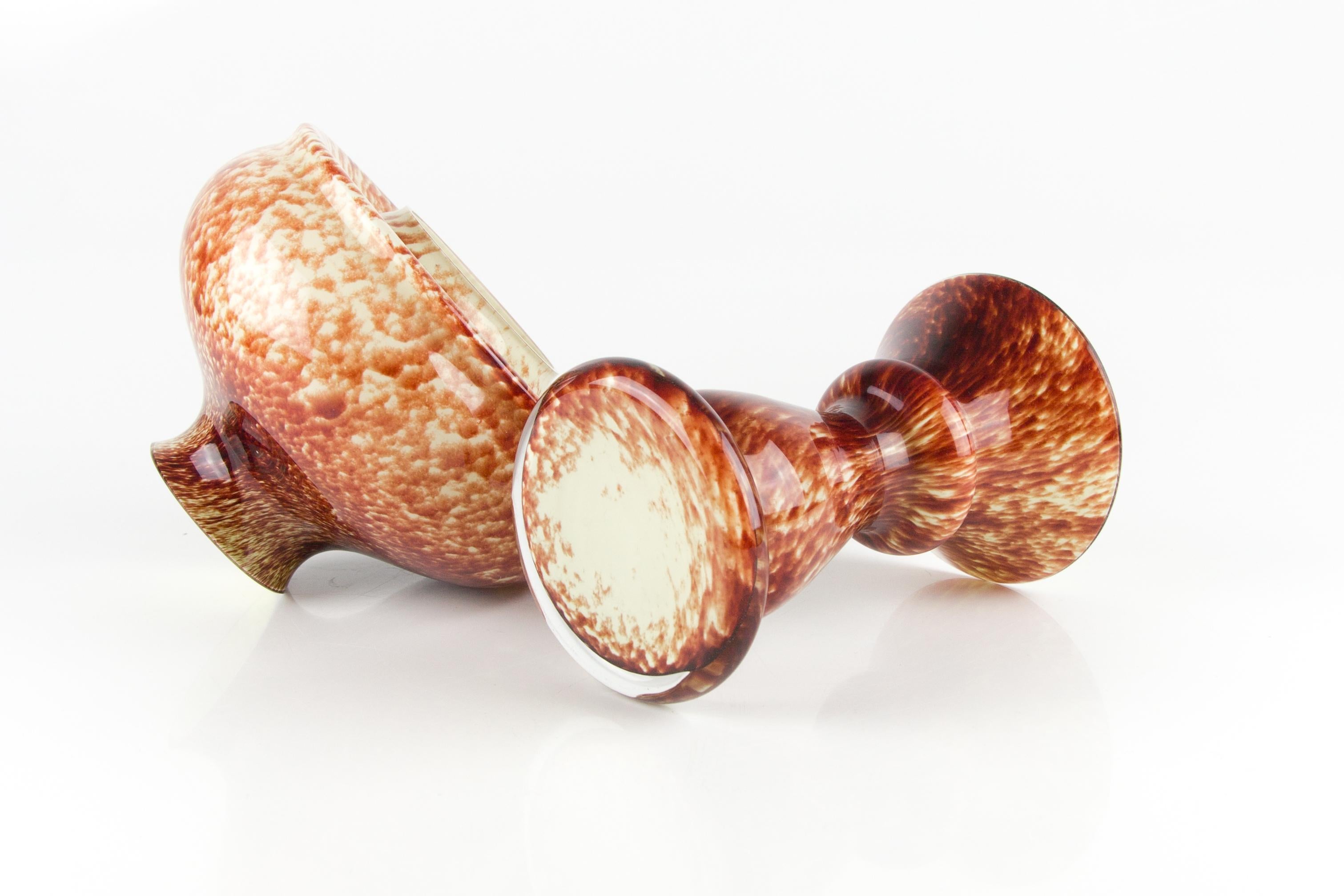 Vintage Pilz-förmigen roten Kunstglas Teelicht Halter oder Kerze Lampe oder Vase im Angebot 6