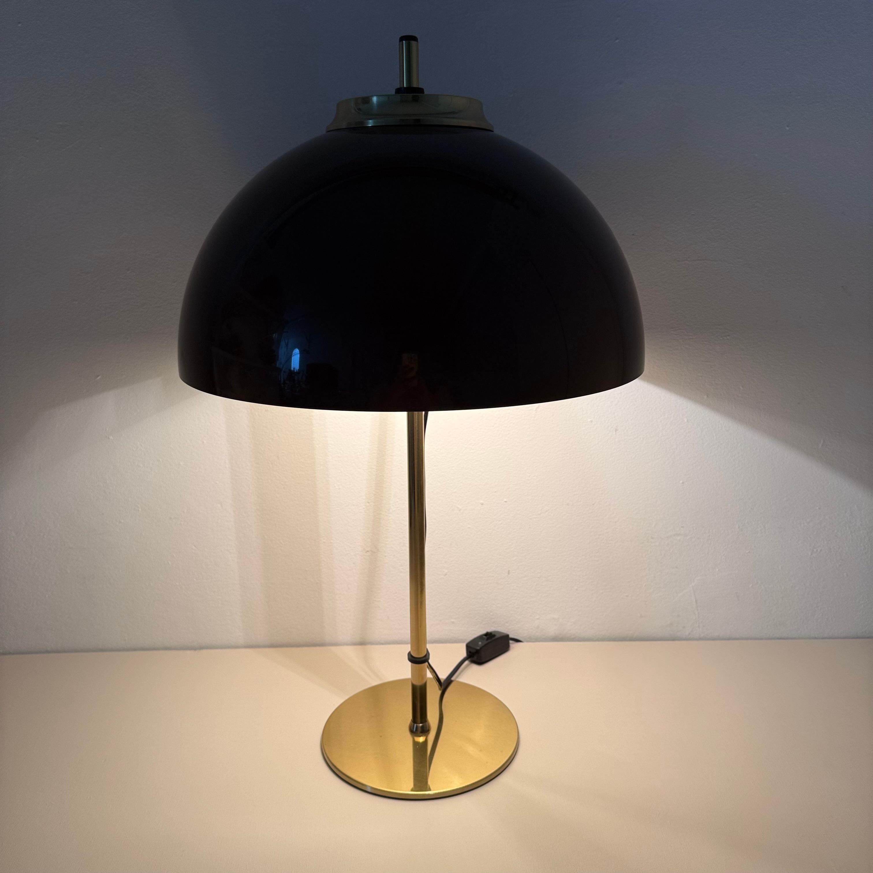 Vintage Mushroom table lamp with gold metal base , 1970s For Sale 3