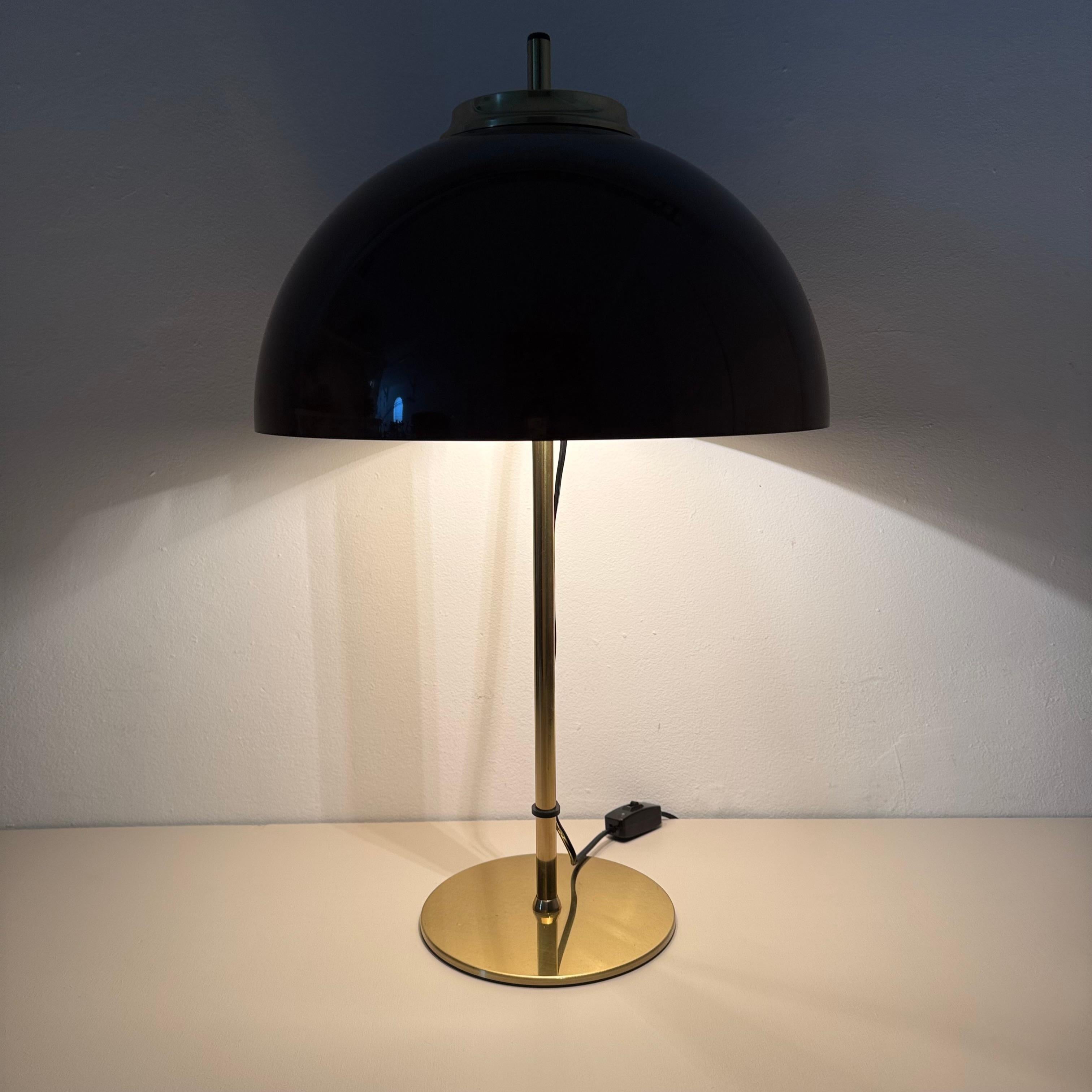 Vintage Mushroom table lamp with gold metal base , 1970s For Sale 5