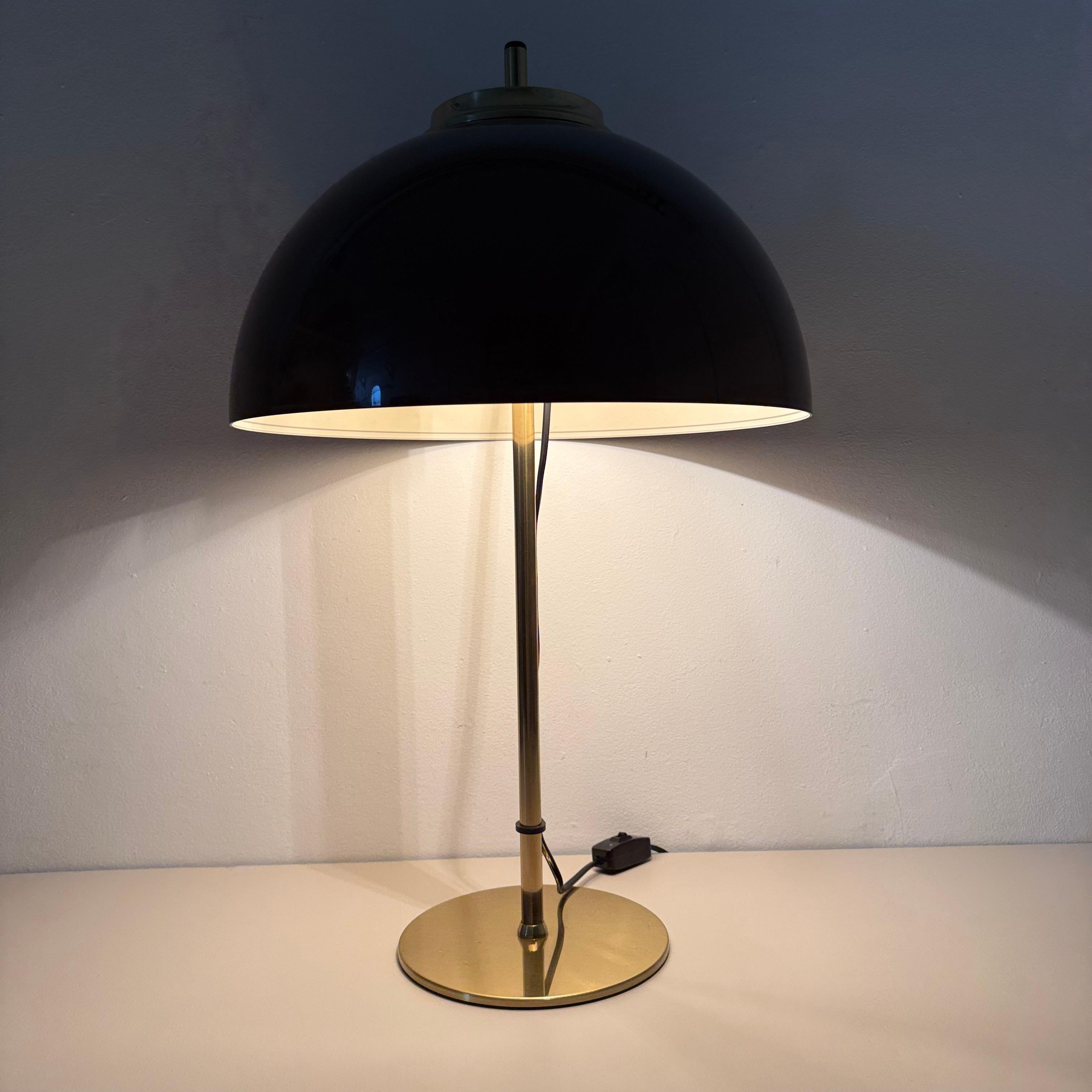 Vintage Mushroom table lamp with gold metal base , 1970s For Sale 6