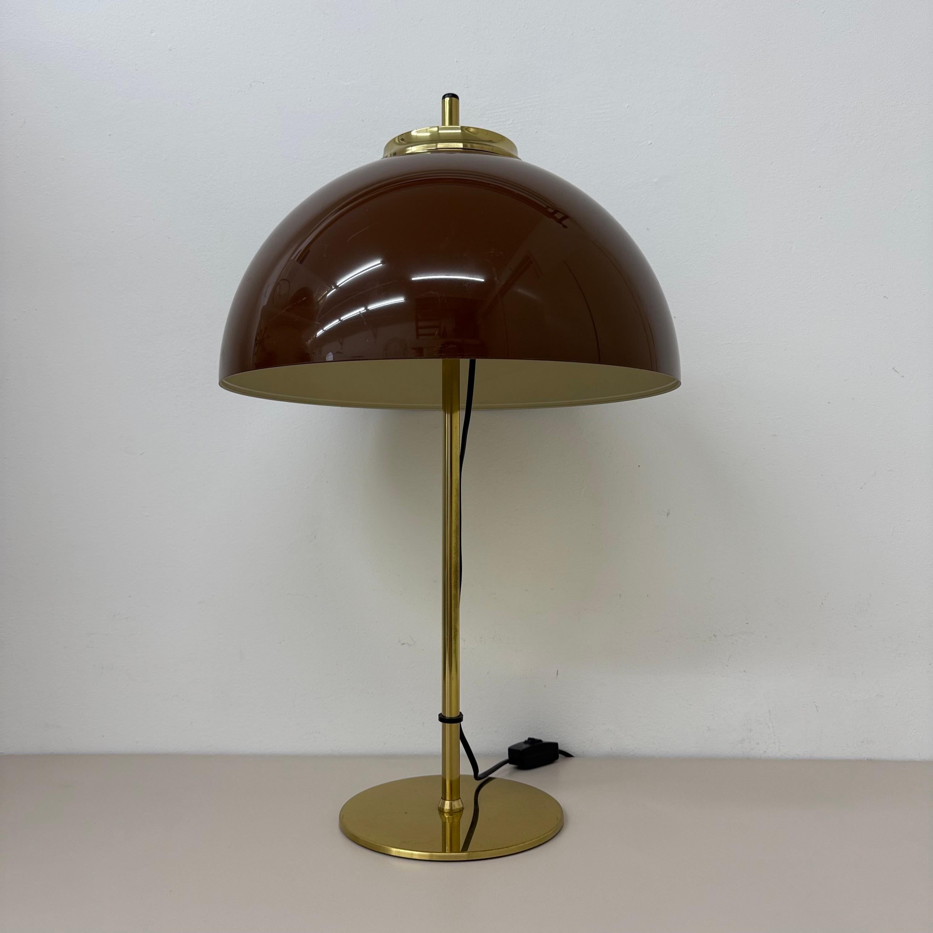 Vintage Mushroom table lamp with gold metal base , 1970s For Sale 10