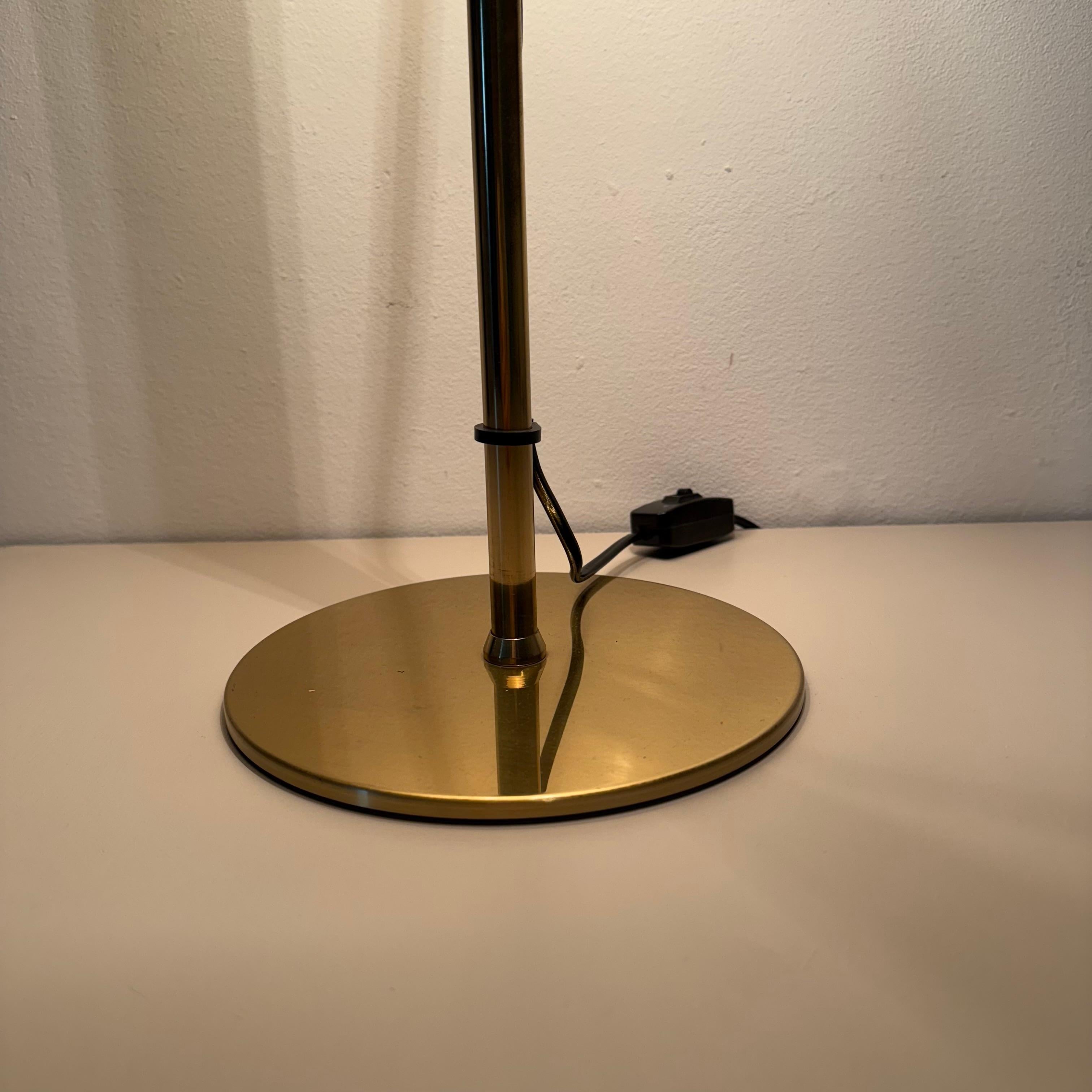 Vintage Mushroom table lamp with gold metal base , 1970s For Sale 2