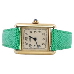 Montre vintage Must de Cartier Tank 1613. Vermeil ARGENT 925 Petit réservoir
