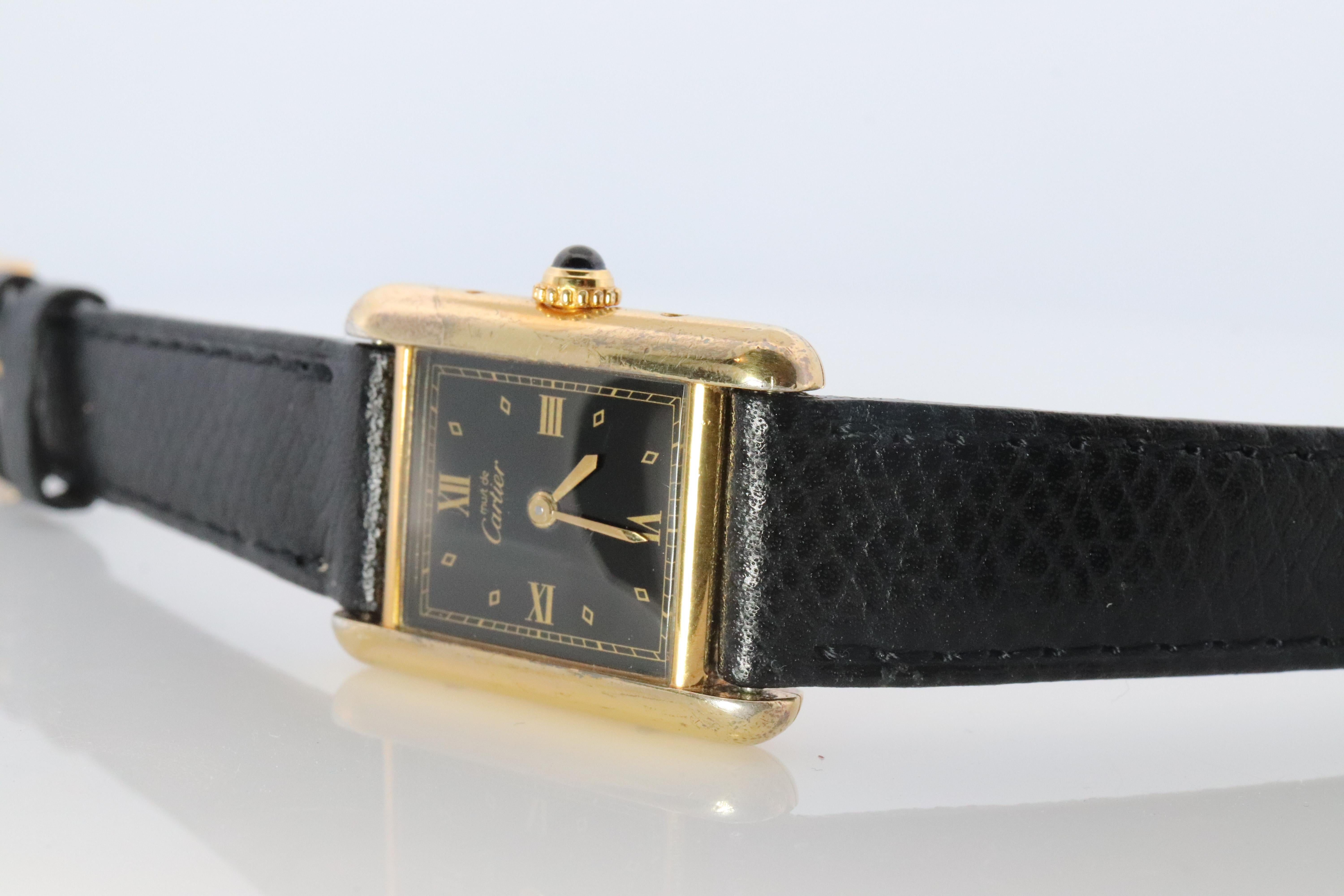Reloj Vintage Must de Cartier Tank Esfera Negra Vermeil ARGENT Pequeño Tanque Manual en Bueno estado para la venta en Port Charlotte, FL