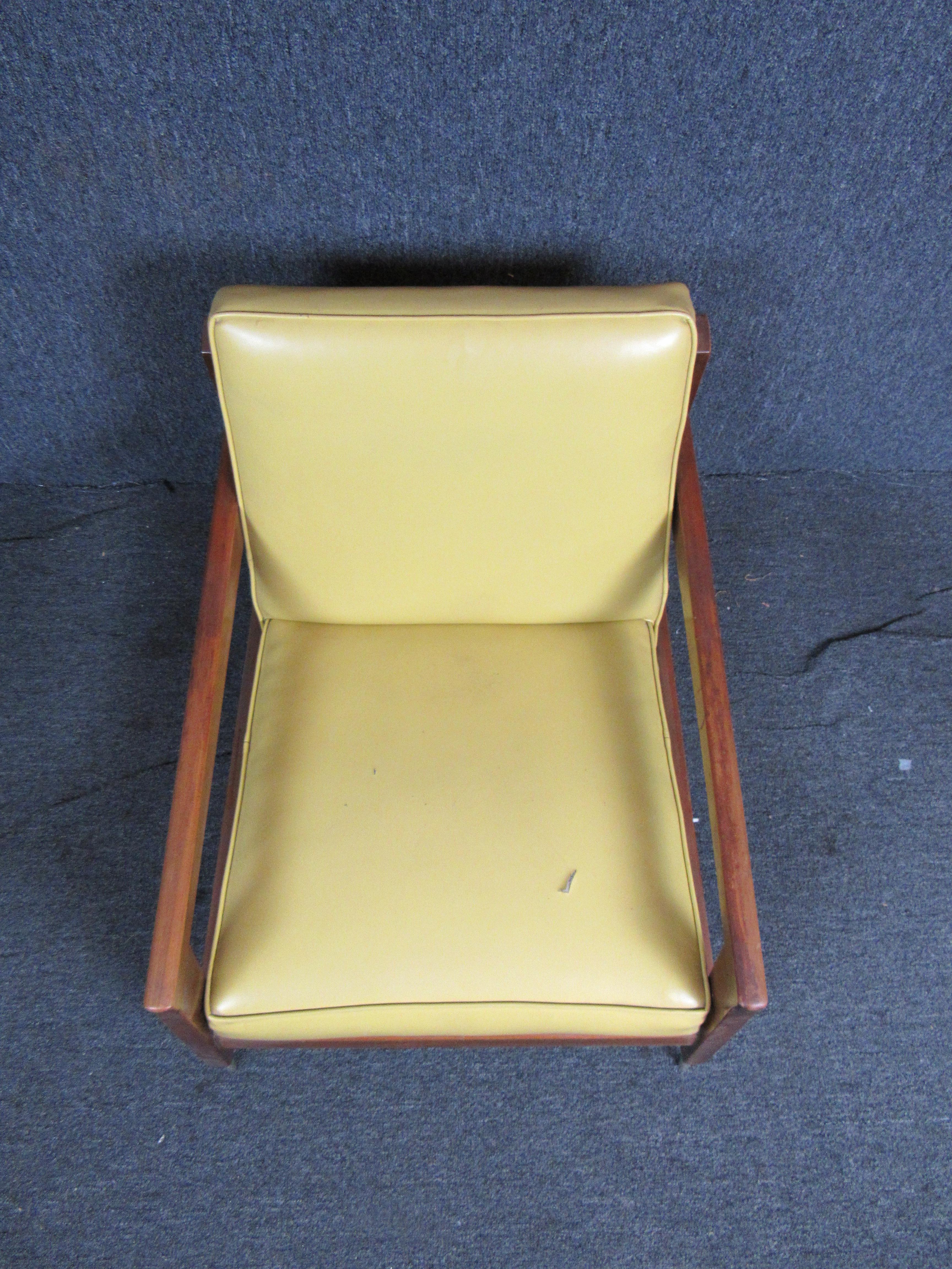 Vintage Mustard & Walnut Midcentury Lounge Chair 1
