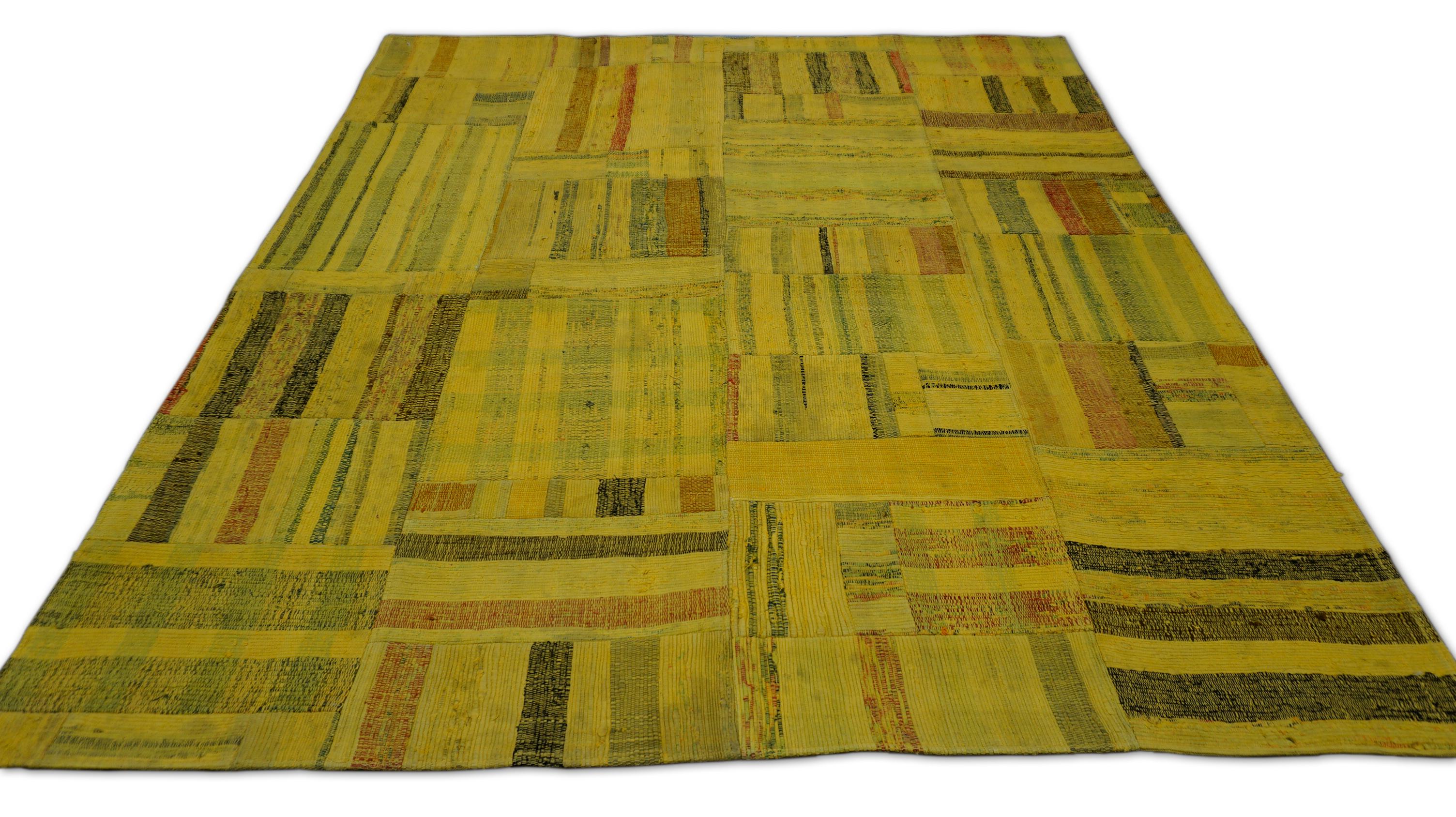 Turco Tappeto vintage in cotone a righe verticali e orizzontali giallo senape 5'4''x6'1'' in vendita
