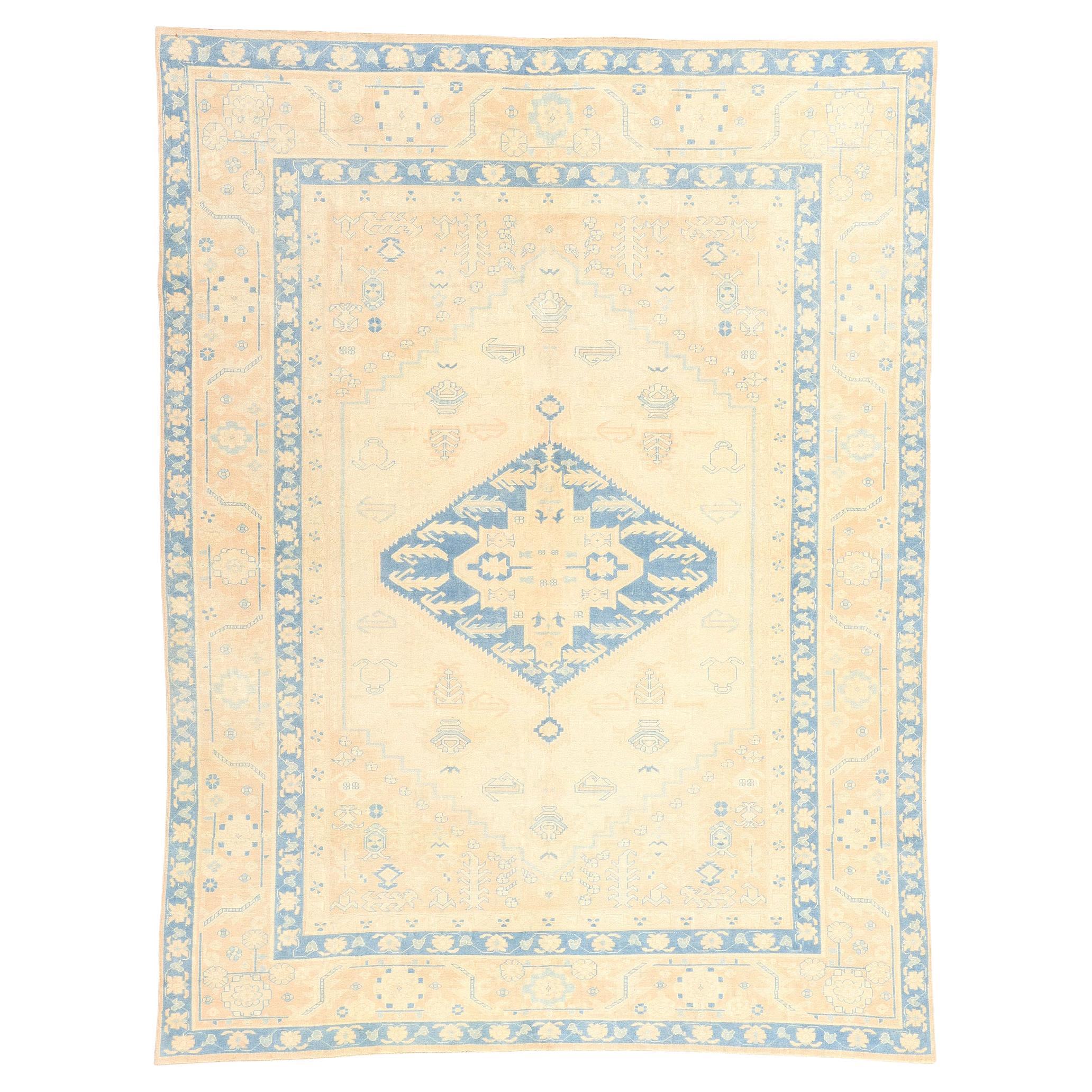 Tapis turc Oushak bleu ciel et pêche