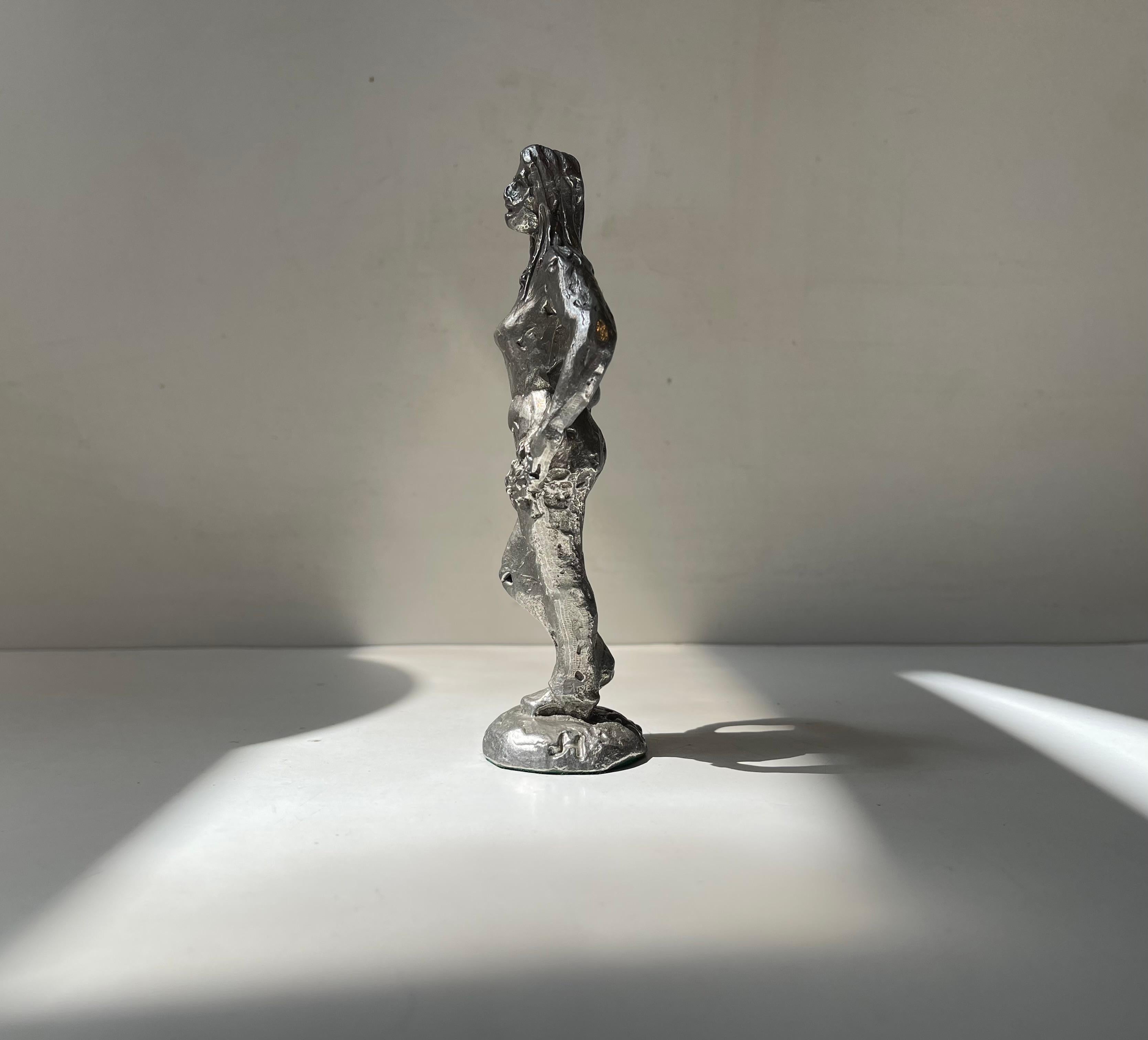 Moderne Sculpture féminine Myron en étain plaqué argent, années 1980 en vente