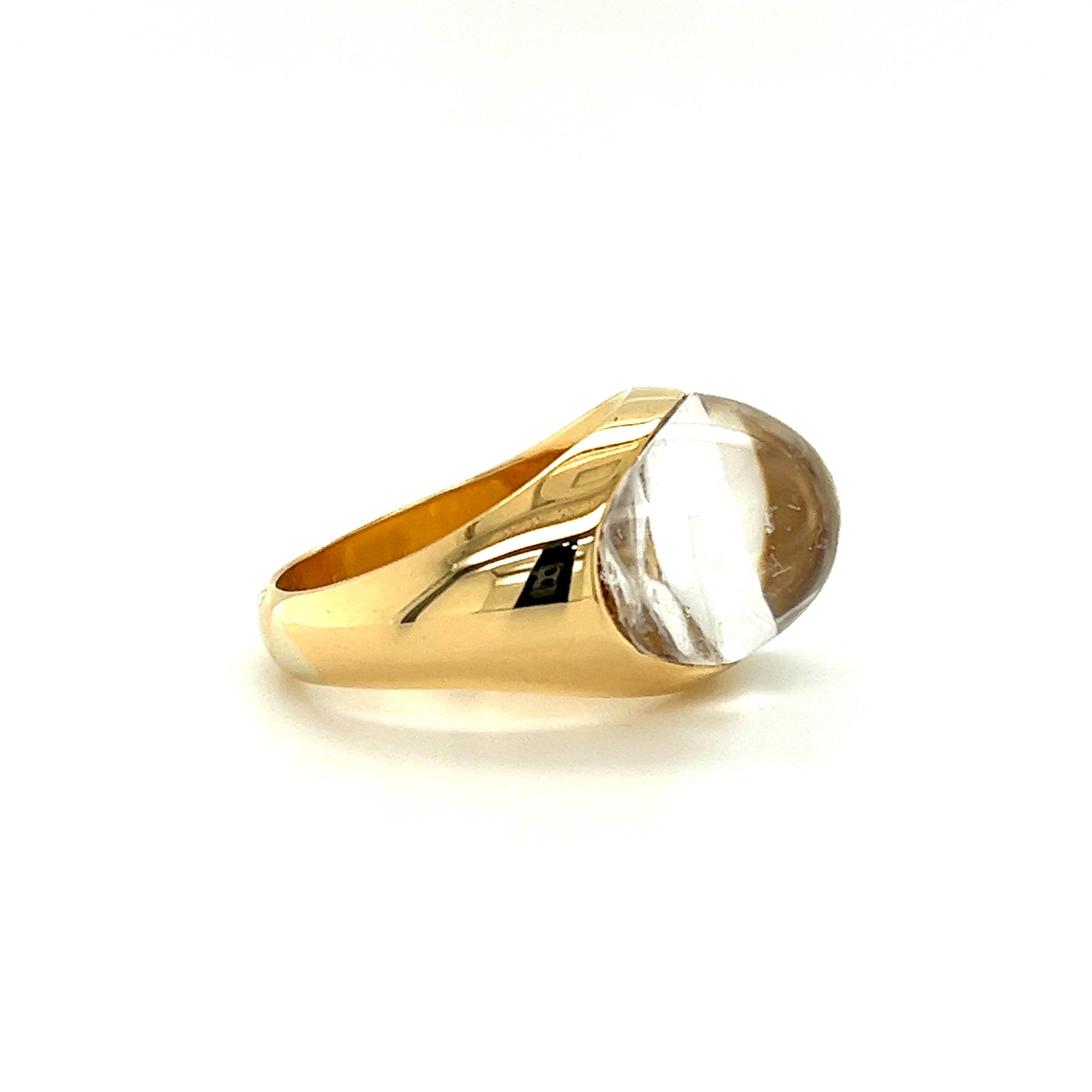 Vintage Myst De Cartier Rock Crystal and Diamond Ring 18k Yellow Gold In Good Condition In MIAMI, FL