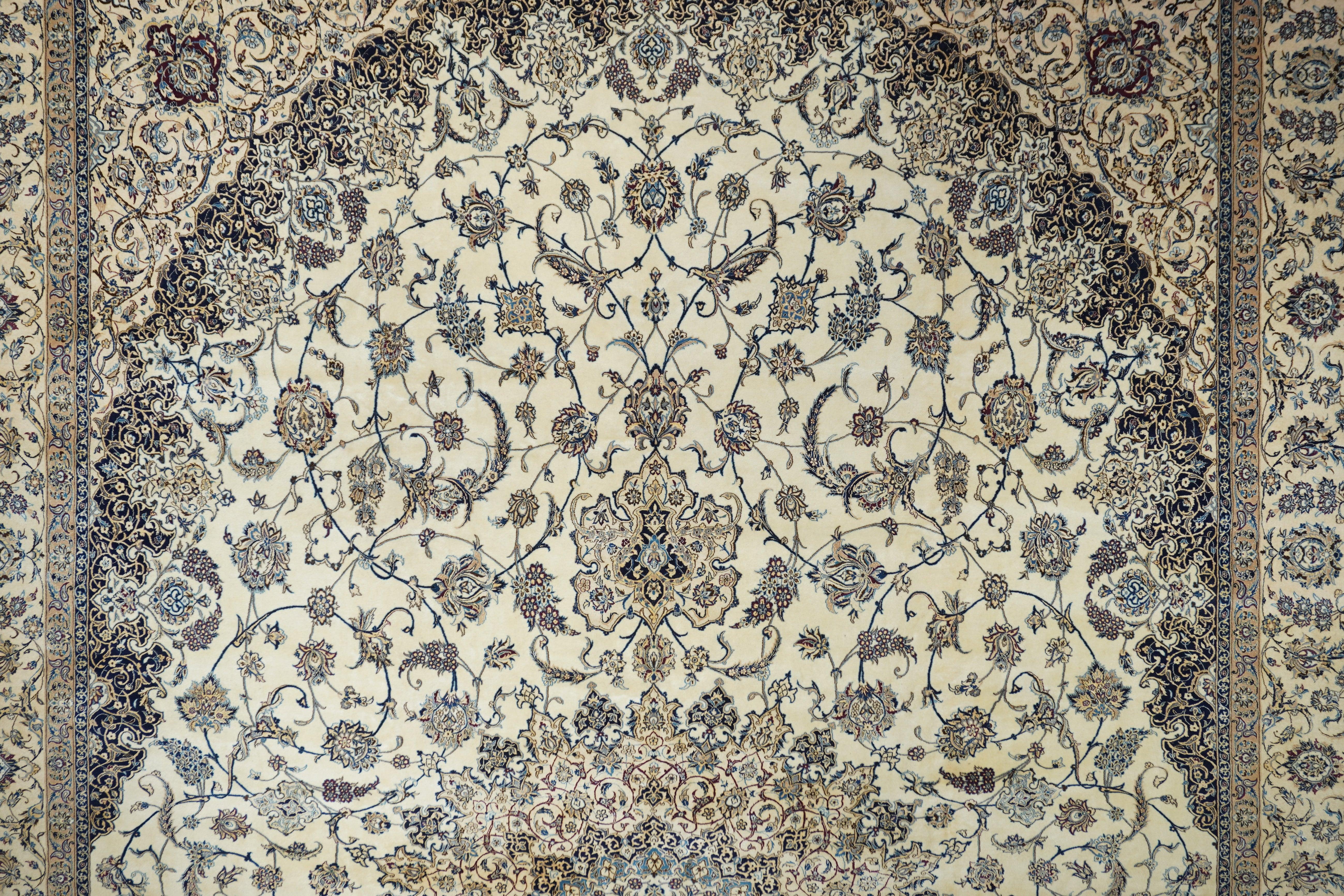 Vintage Nain-Teppich 12'9'' x 19'10'' im Zustand „Gut“ im Angebot in New York, NY
