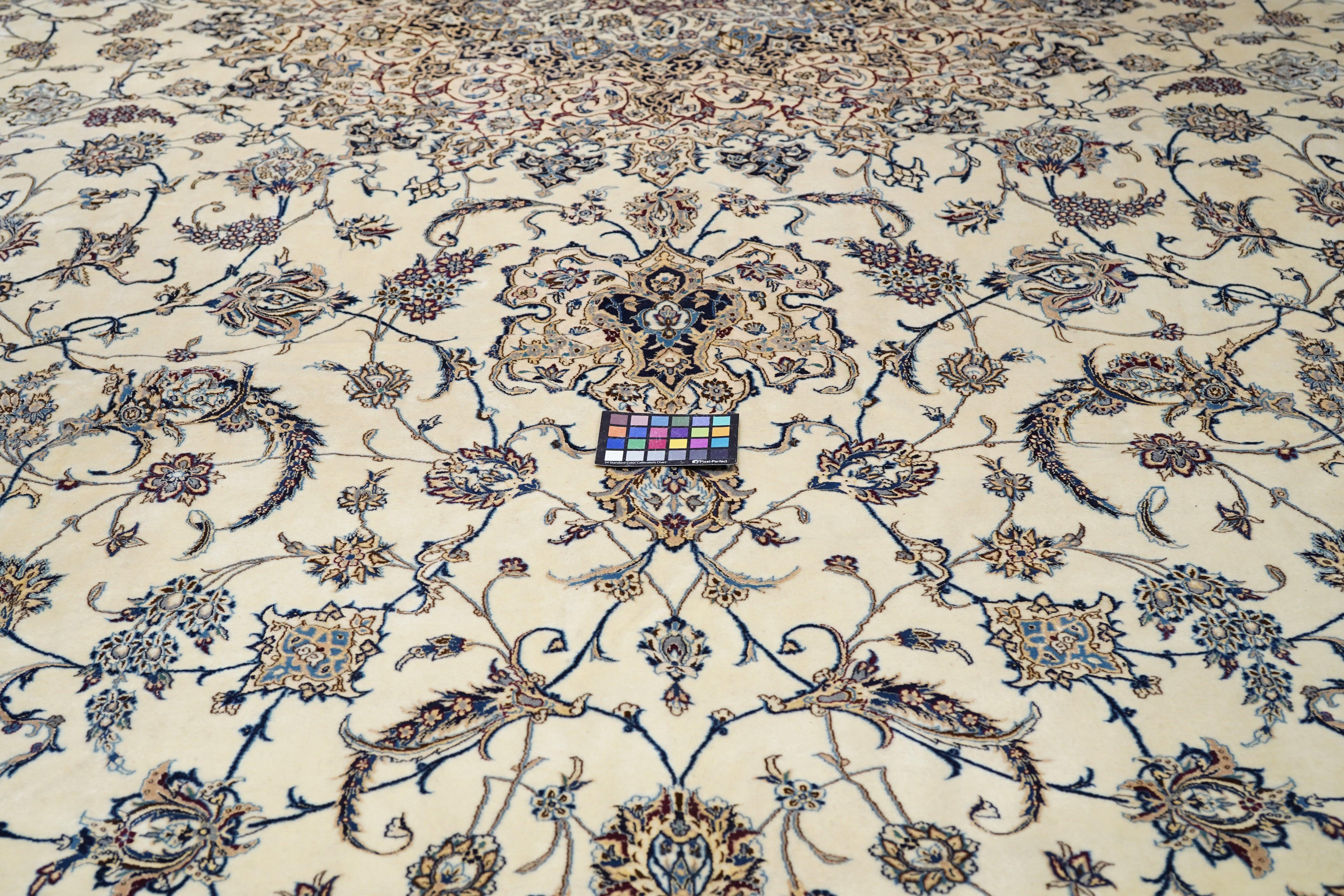 Vintage Nain-Teppich 12'9'' x 19'10'' im Angebot 2