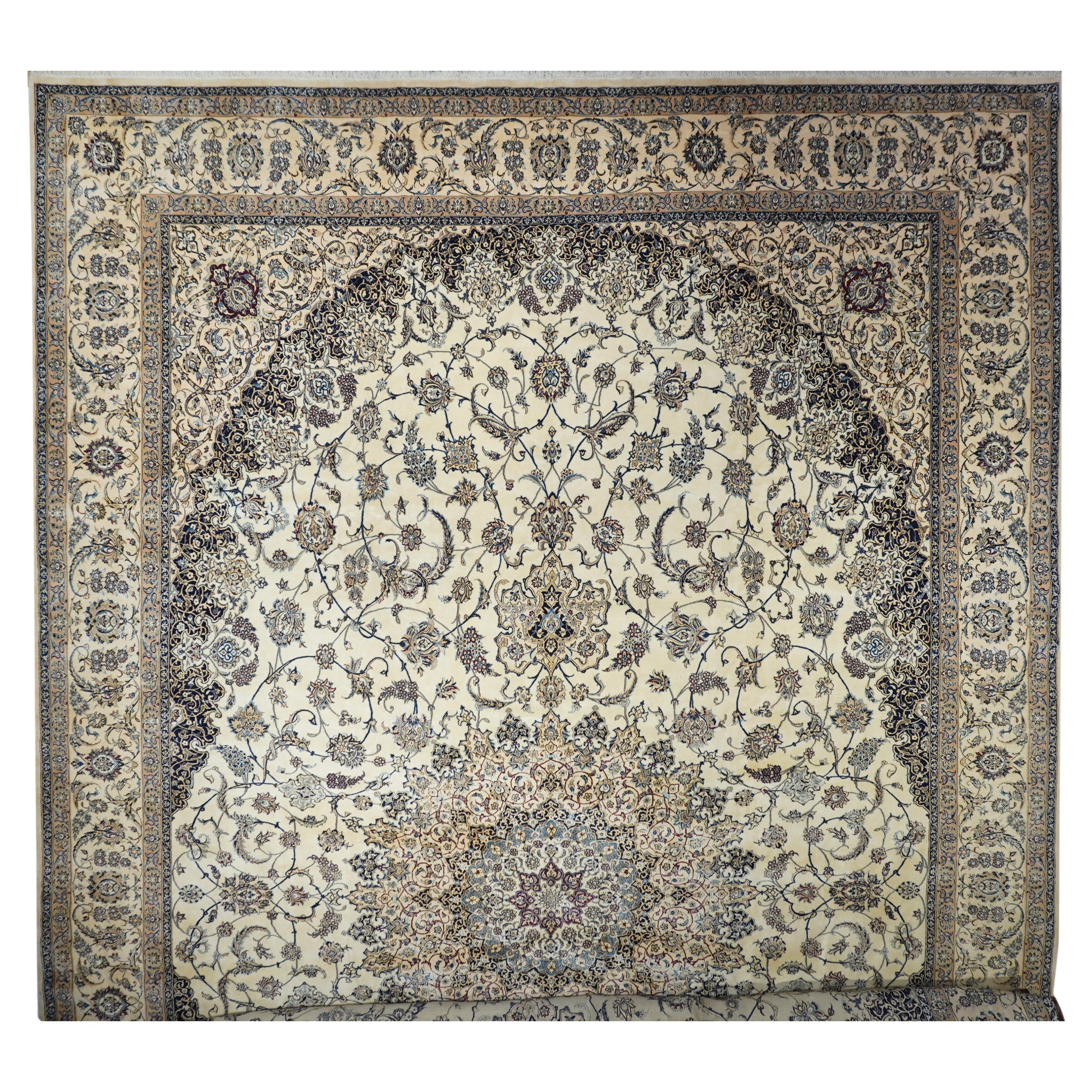 Vintage Nain Rug 12'9'' x 19'10''