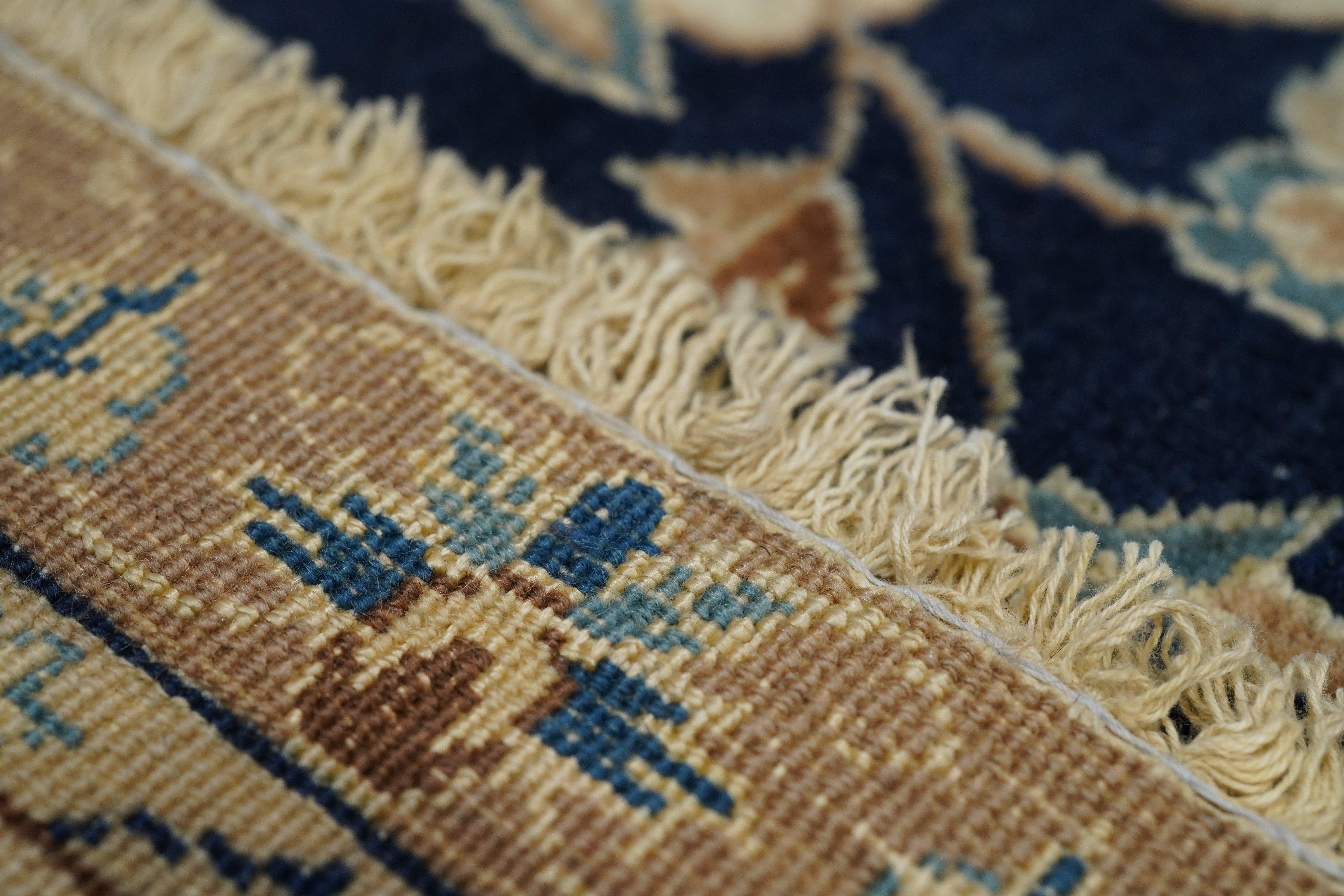 Vintage Nain Rug 4'5'' x 7'4'' For Sale 5