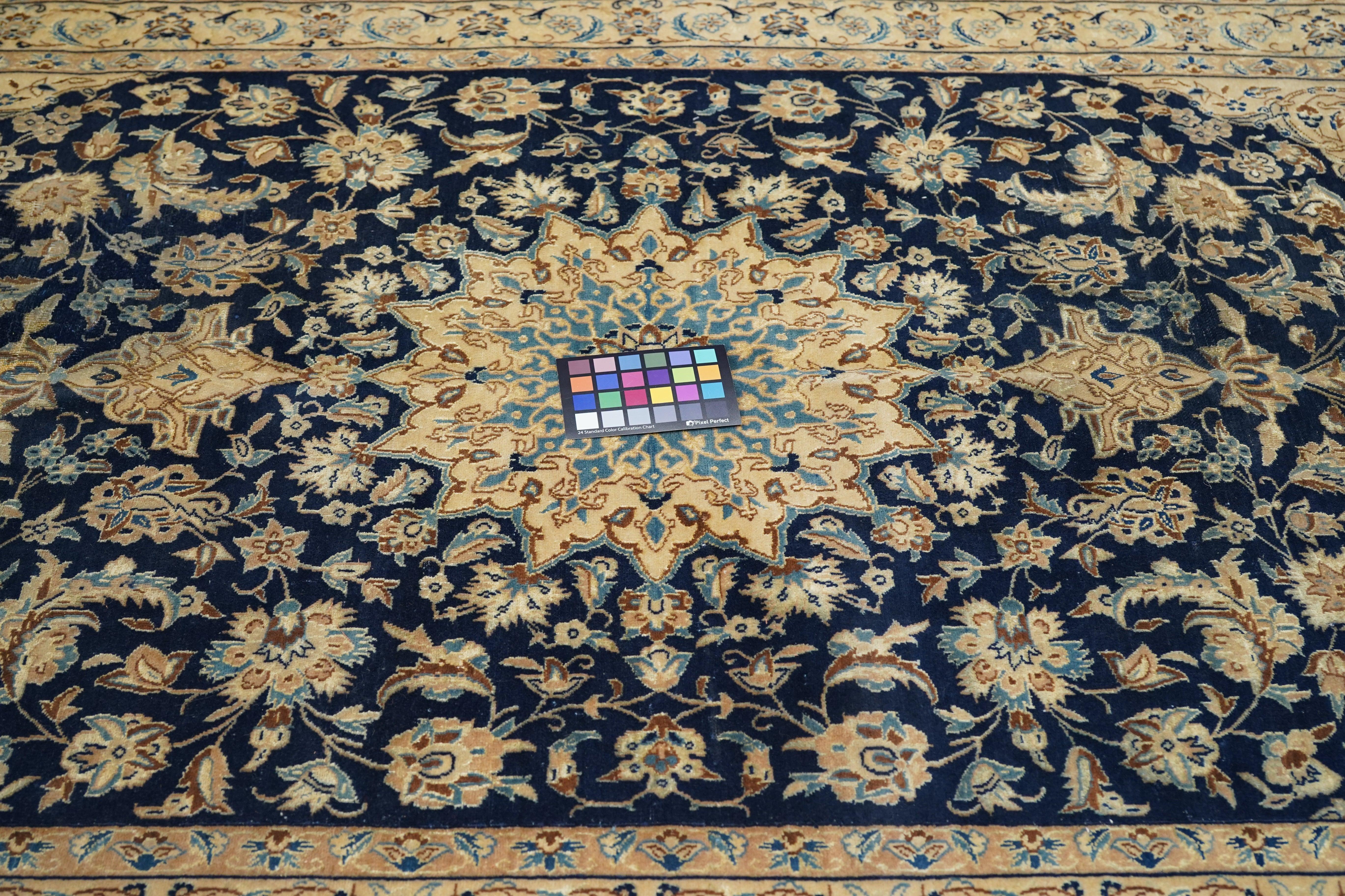 Vintage Nain Rug 4'5'' x 7'4'' For Sale 2