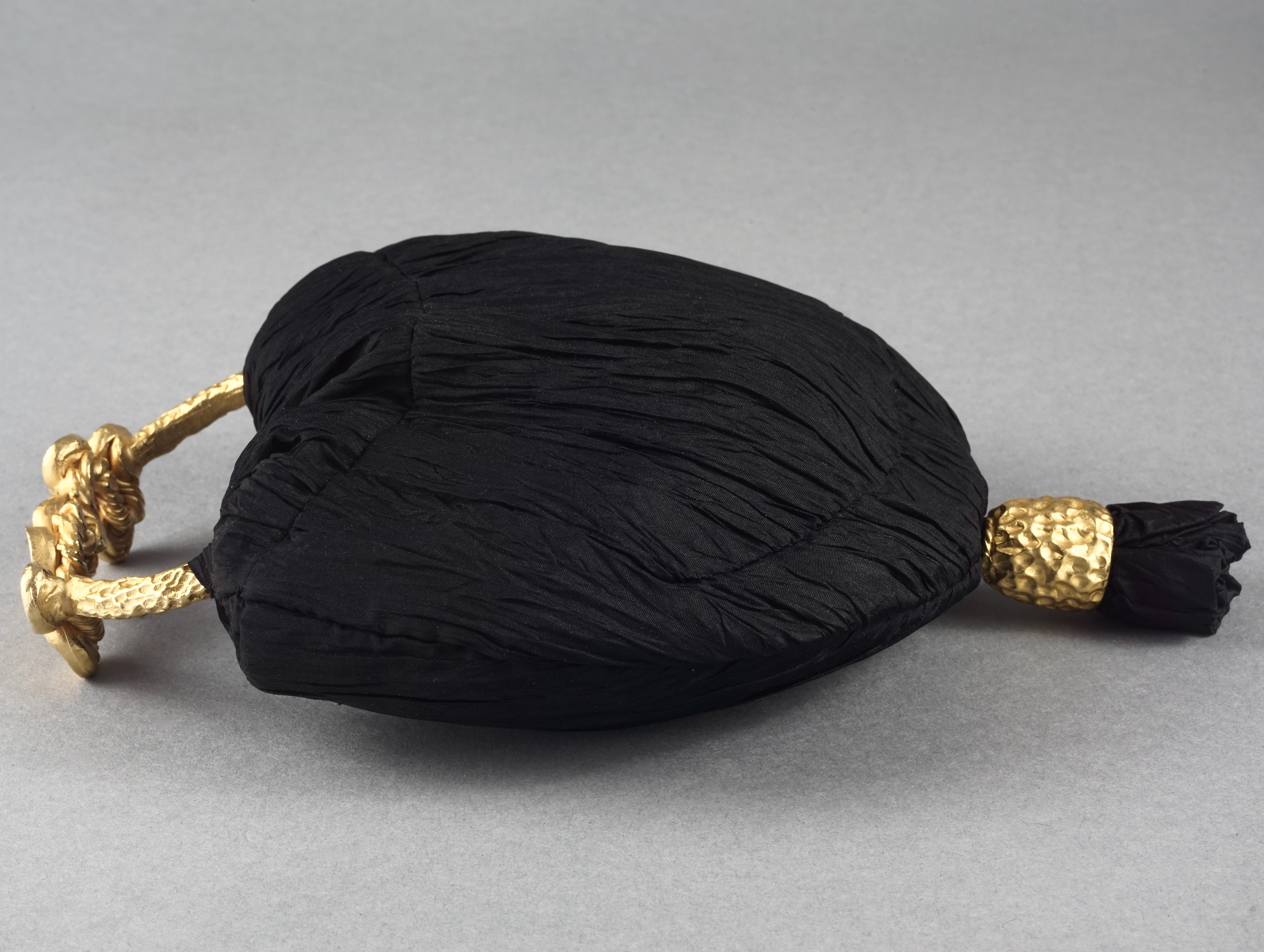 Bolso Vintage NANCY BACICH Plisado Estilizado Pulsera 1