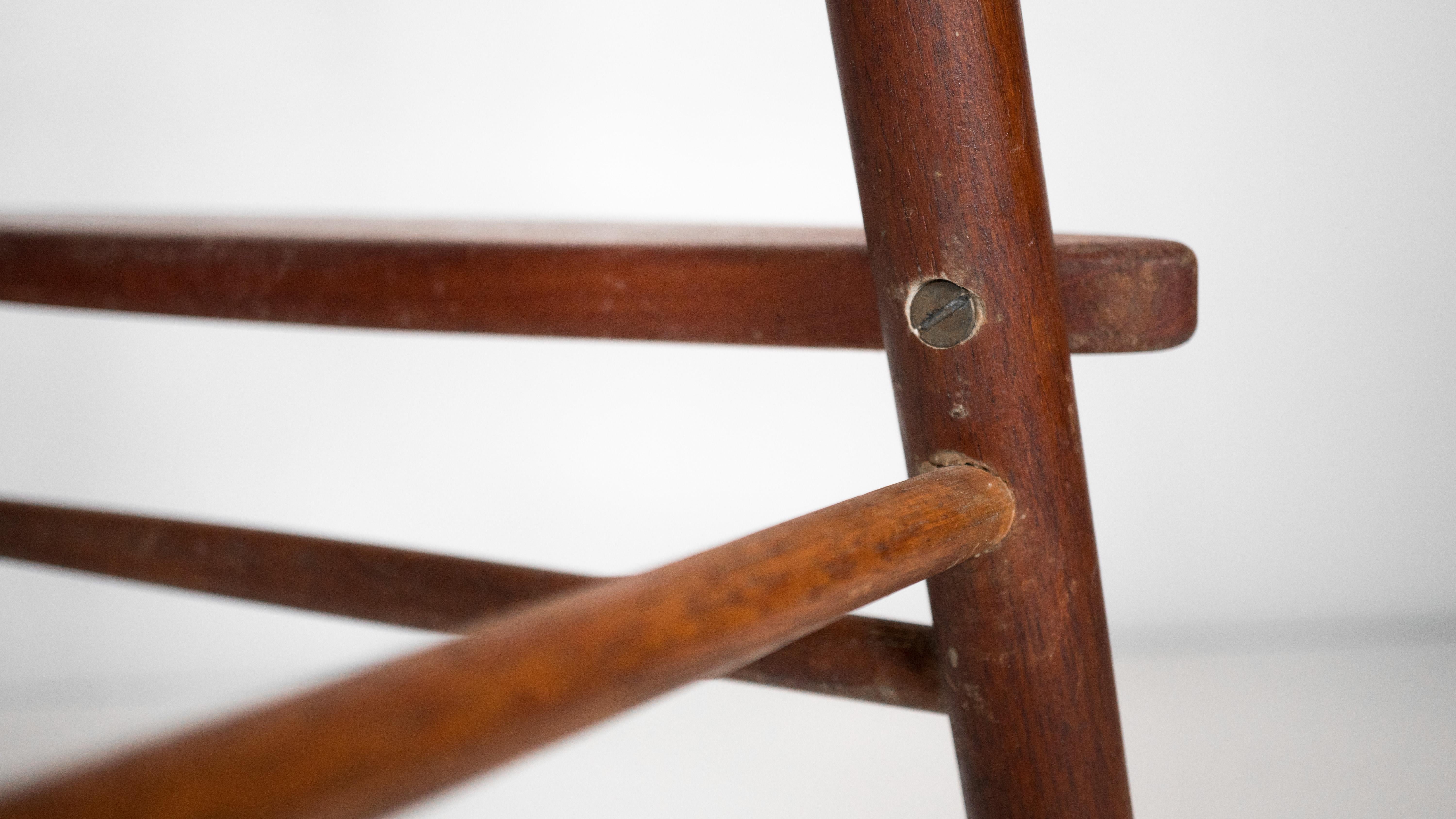 Vintage Nanna Ditzel 'Model 115' Teak Child’s High Chair For Sale 10