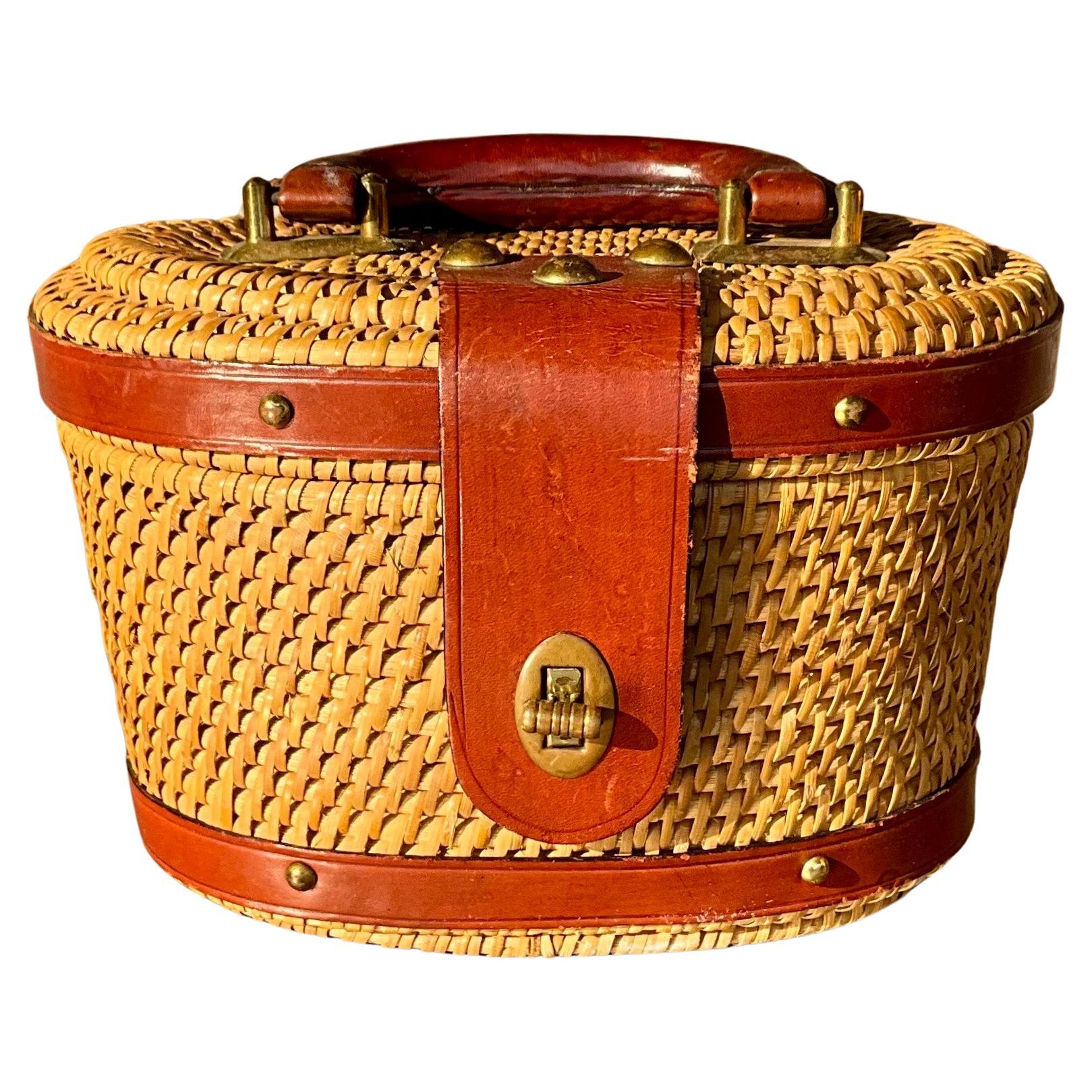 Vintage Nantucket Rattan Basket Bucket Bag For Sale