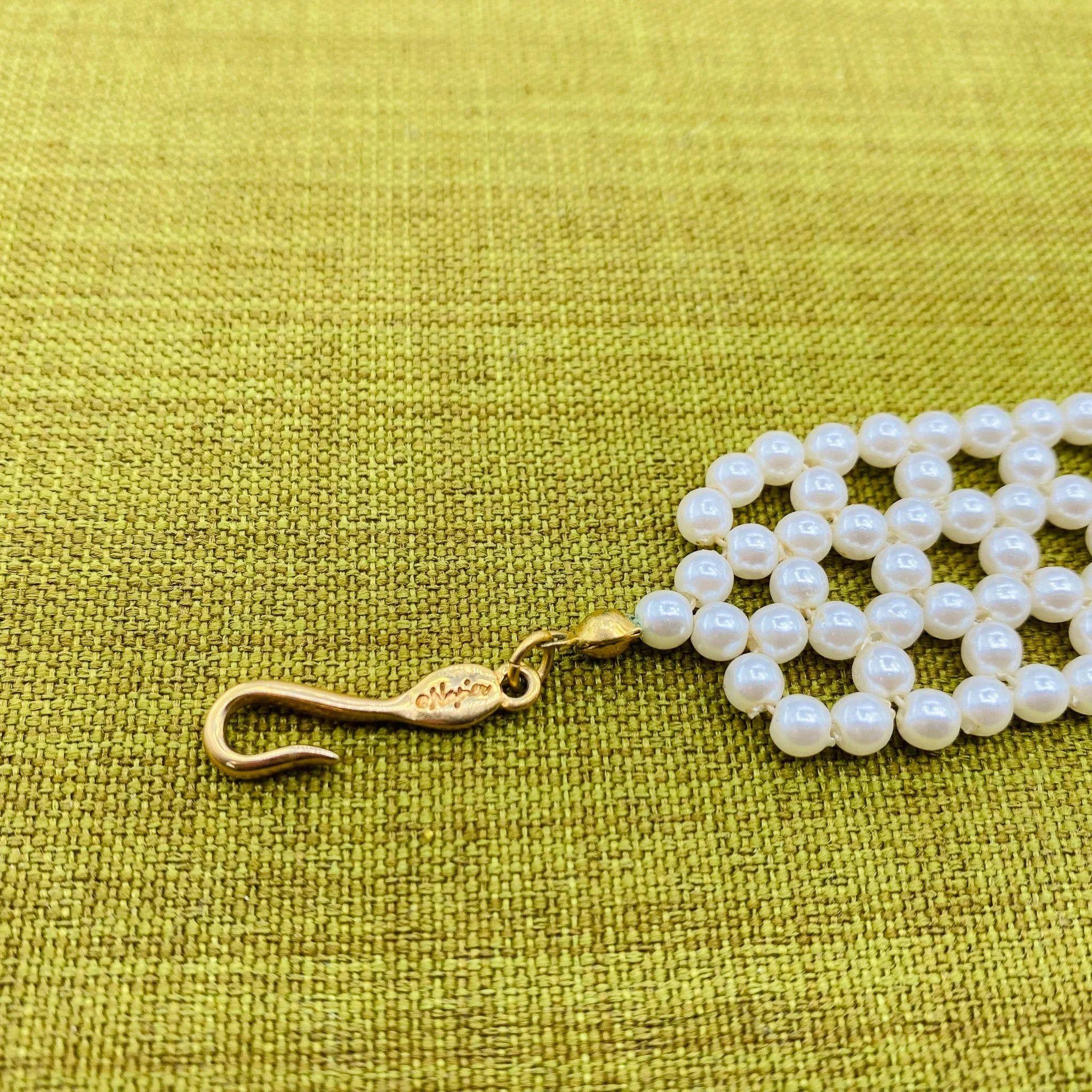 pavala malai chain