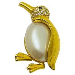 Vintage NAPIER gold tone pearl rhinestone penguin figural designer brooch