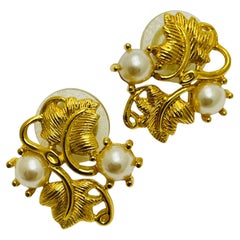 Vintage NAPIER signed gold tone pearl pierced designer earrings