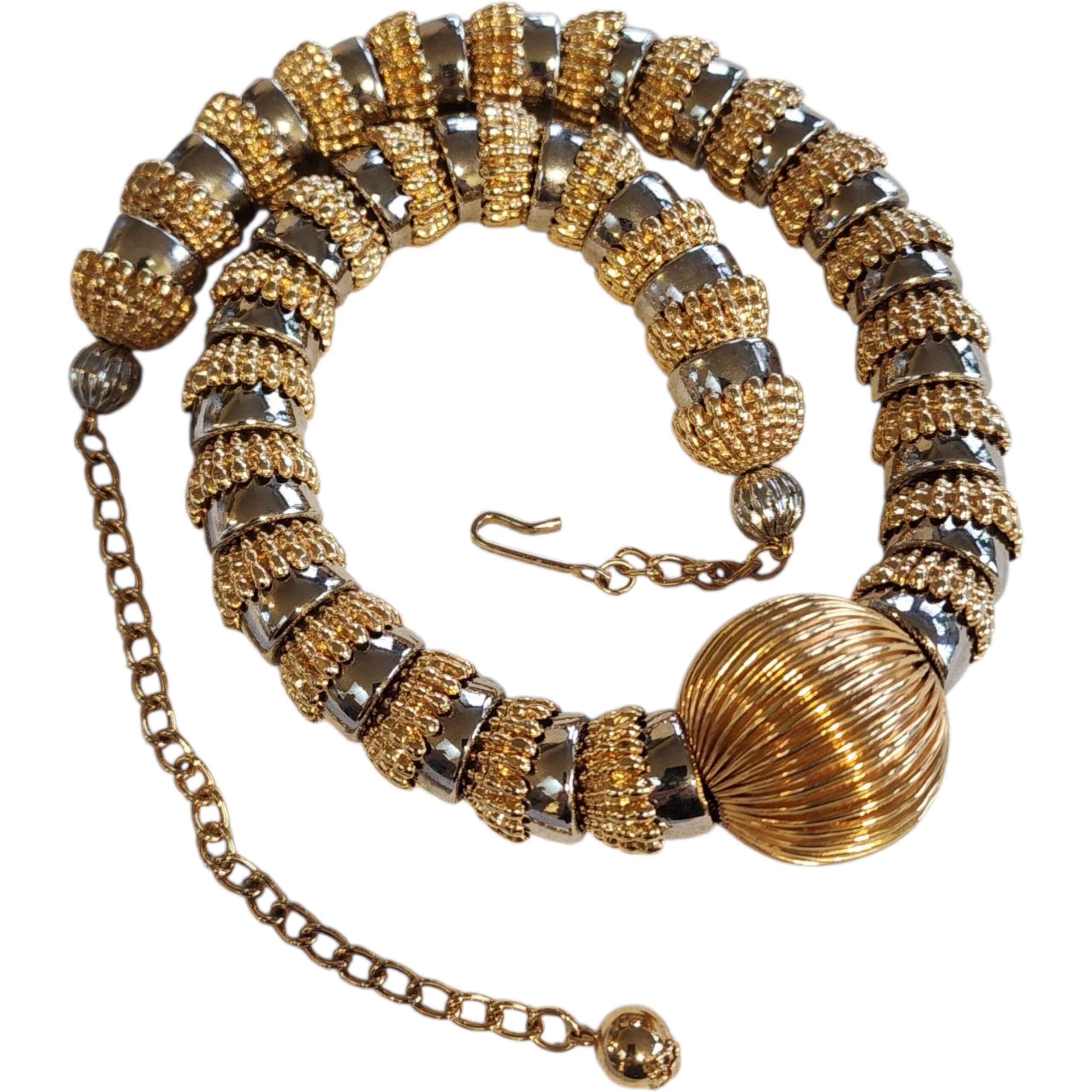 Collana con collare a due toni in oro e argento in stile Napier d'epoca In condizioni buone in vendita a Milford, DE