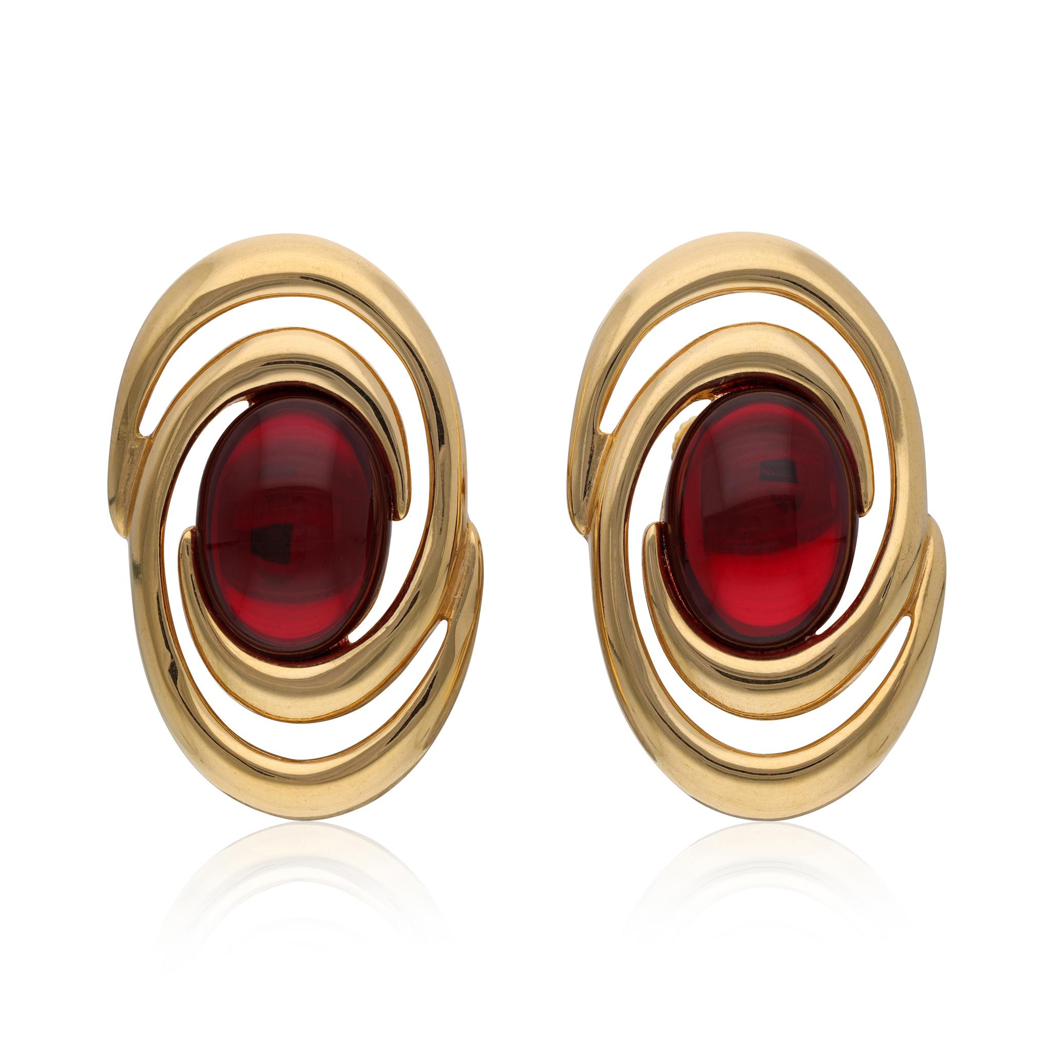 Vintage Napier Swirl Red Glass Ear clips For Sale