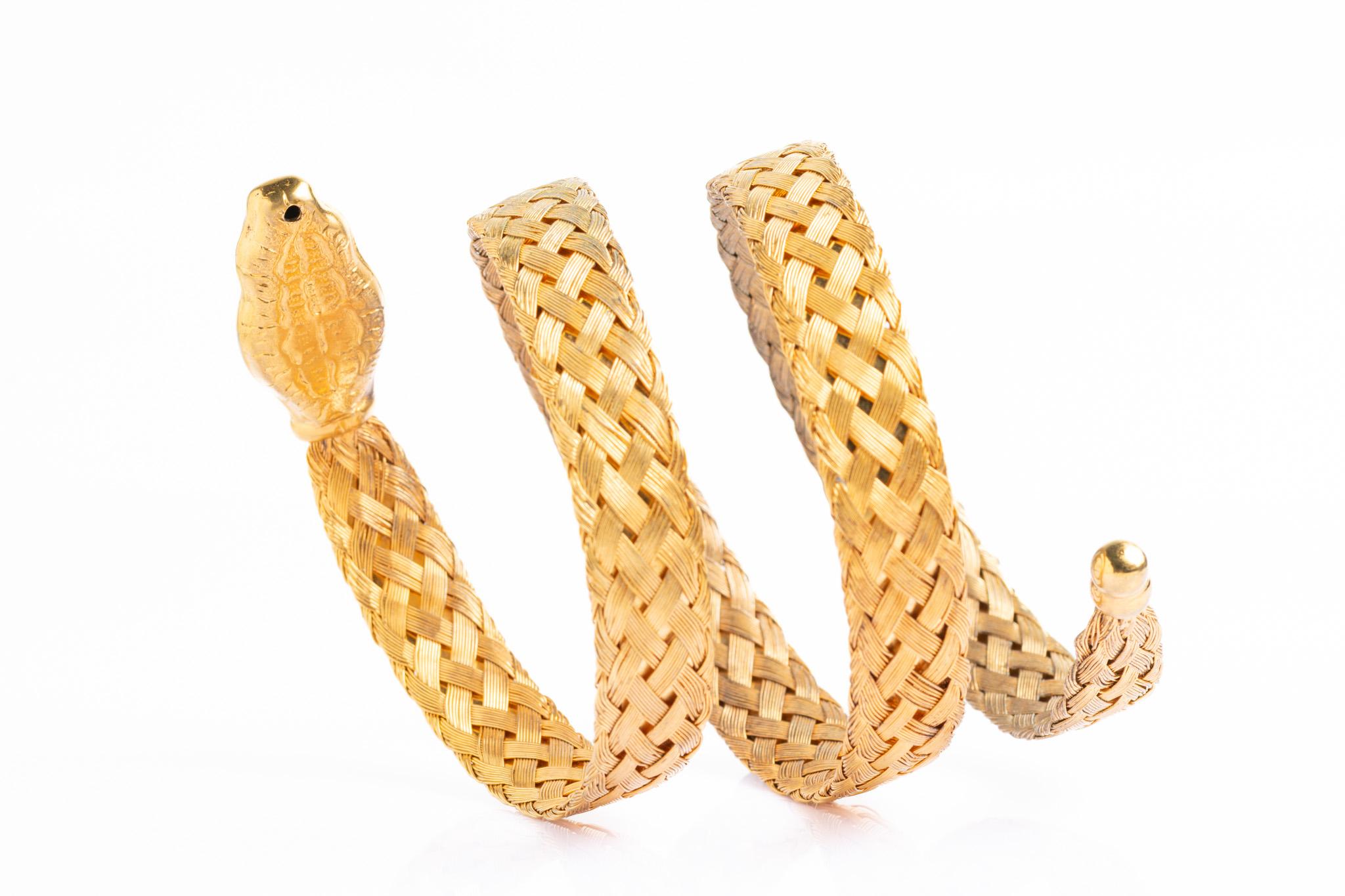 Vintage Napier Victorian Style Gold Metal Snake Bangle With A Turquoise Bon état - En vente à Portland, England