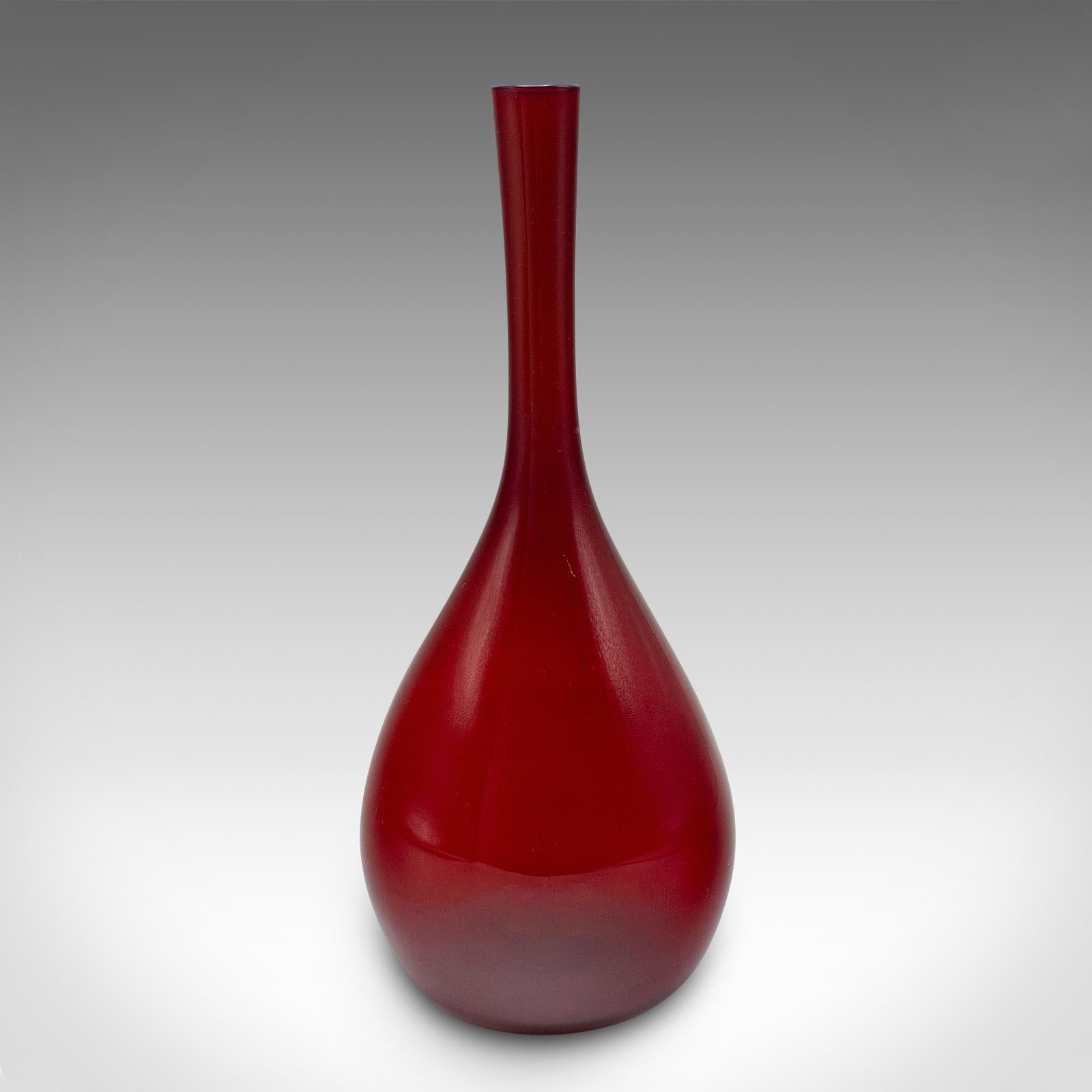 Vintage Narrow Stem Vase, Scandinavian, Decorative Glass, Posy Sleeve, C.1960 In Good Condition For Sale In Hele, Devon, GB