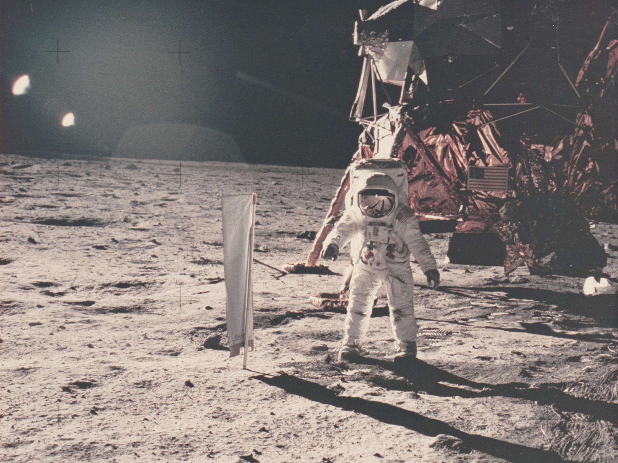 Vintage NASA Photograph of the Apollo 11 Moon Landing In Excellent Condition For Sale In Brooklyn, NY