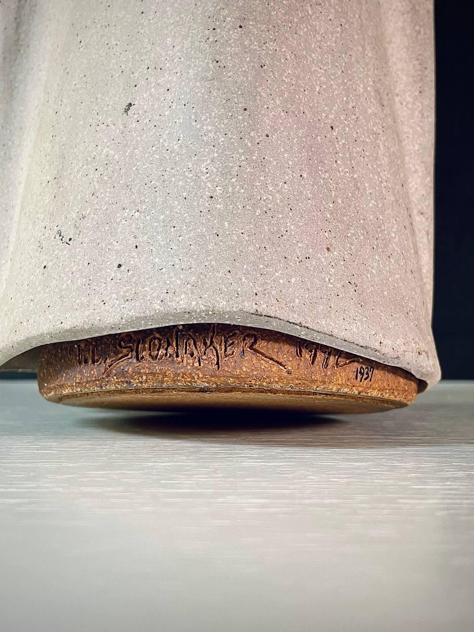 Scultura in ceramica vintage di Terry Slonaker 