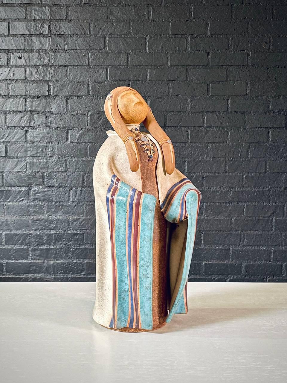 Fine XX secolo Scultura in ceramica vintage di Terry Slonaker 