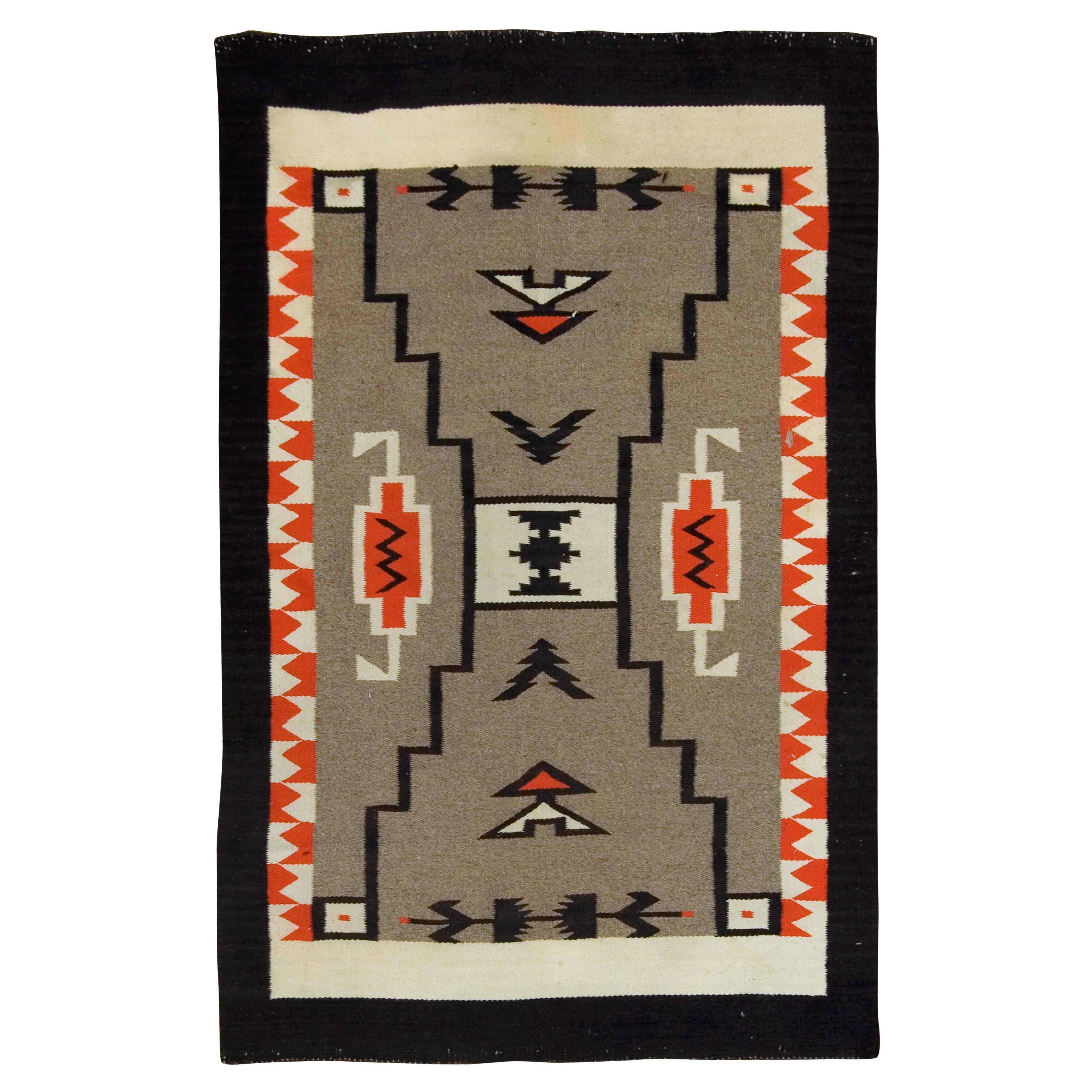 Vintage Native American Navajo Teppich 3'9 X 5'1 im Angebot