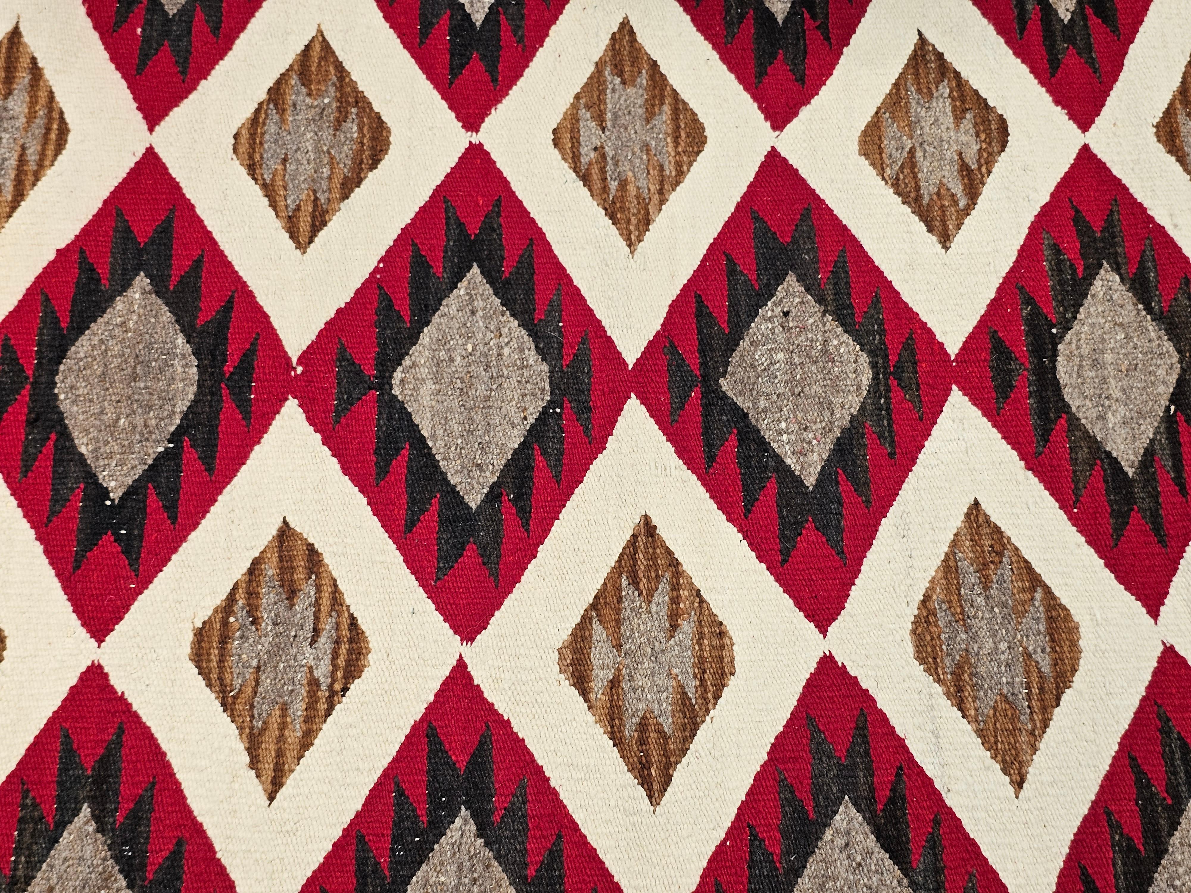 Vintage American Navajo Rug in Eye Dazzler Pattern in Red, Ivory, Gray, Black For Sale 7
