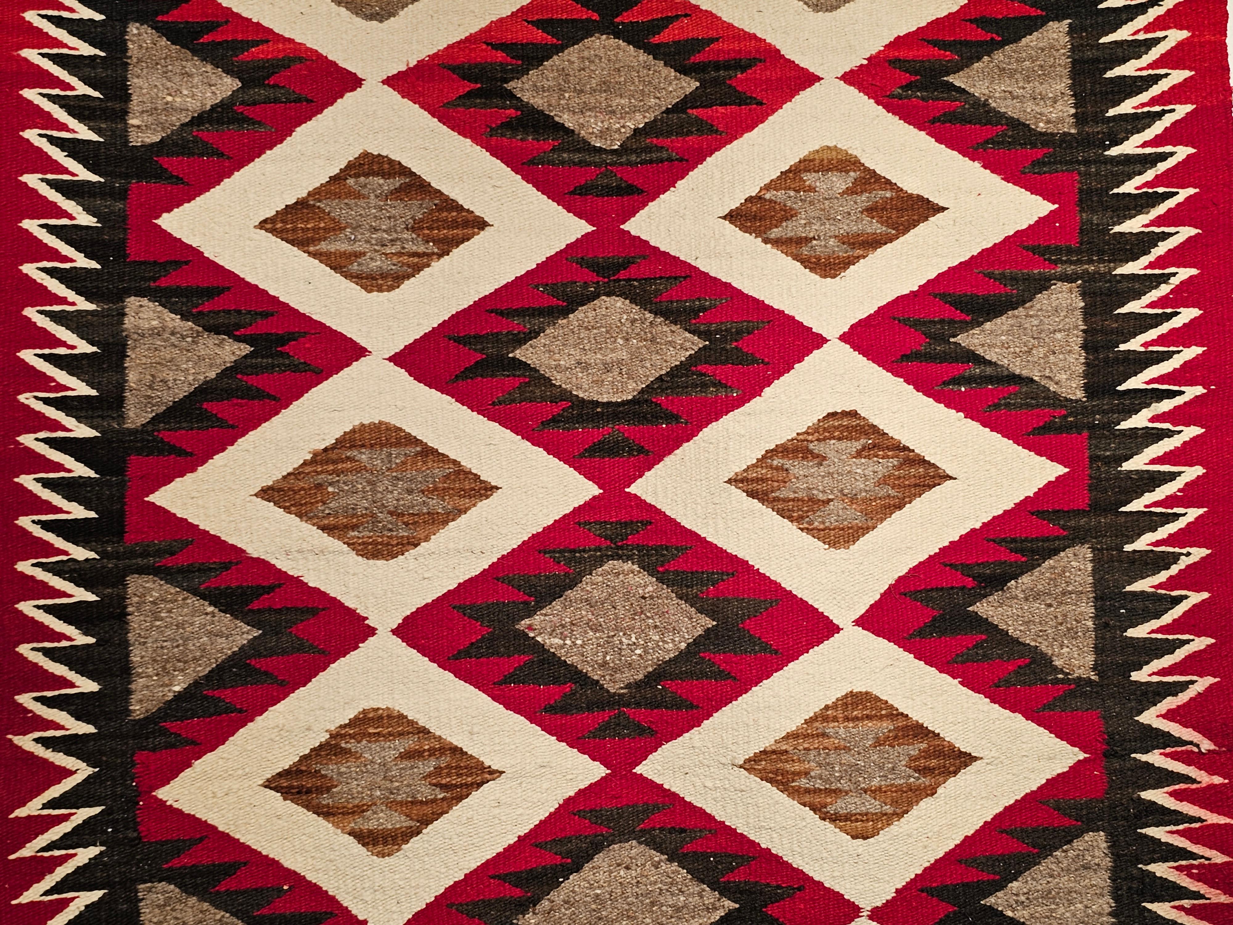 20th Century Vintage American Navajo Rug in Eye Dazzler Pattern in Red, Ivory, Gray, Black For Sale