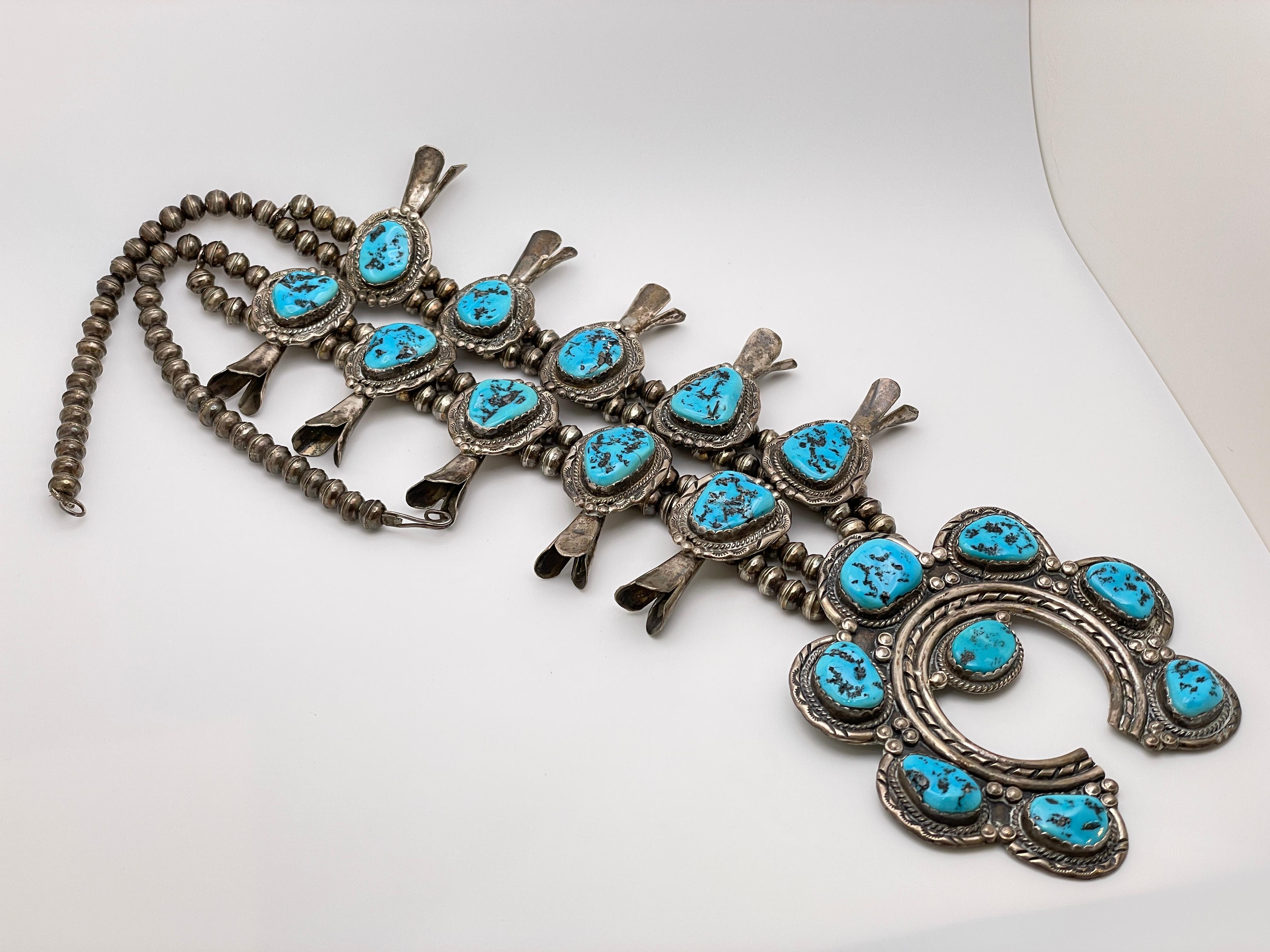 Vintage Native American Navajo Sterling Silver Horseshoe Squash Blossom Necklace For Sale 2