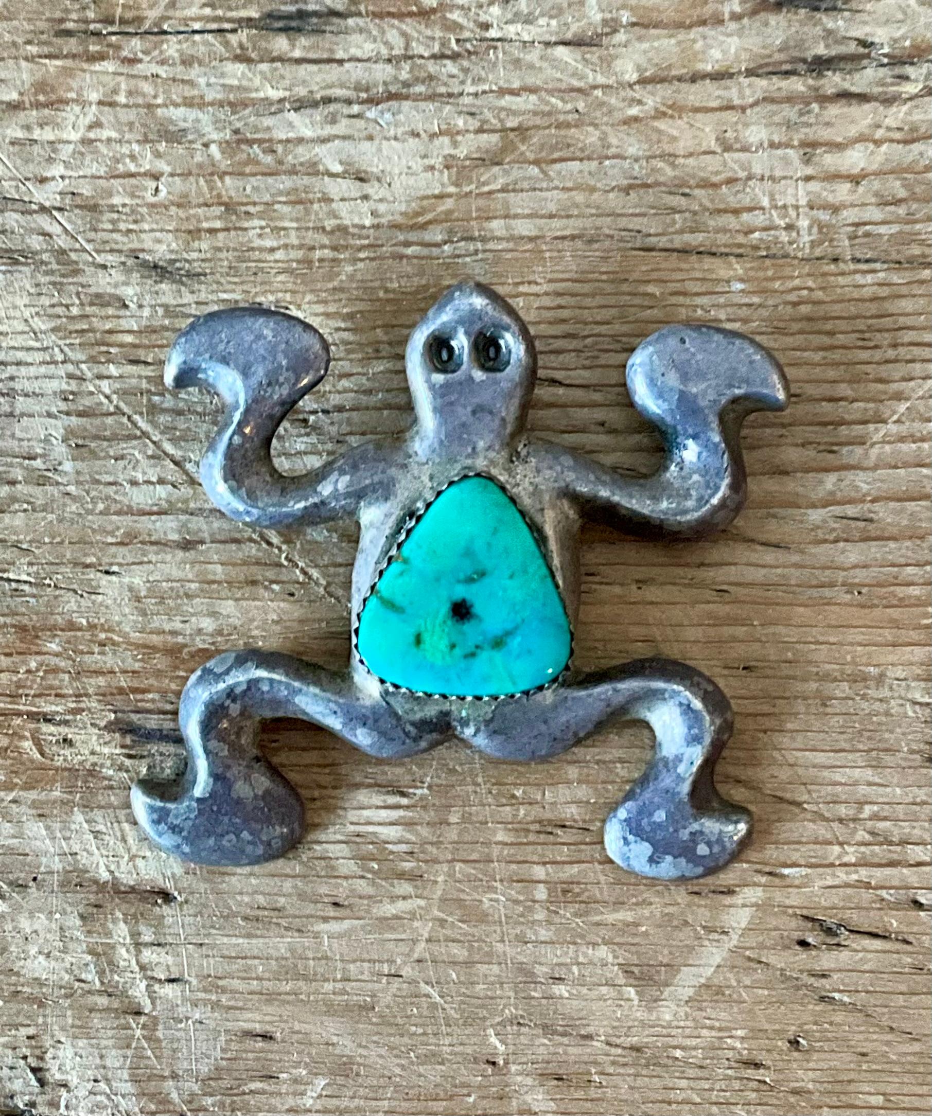 Nativo americano Ciondolo d'argento intarsiato di turchese d'epoca dei nativi americani in vendita