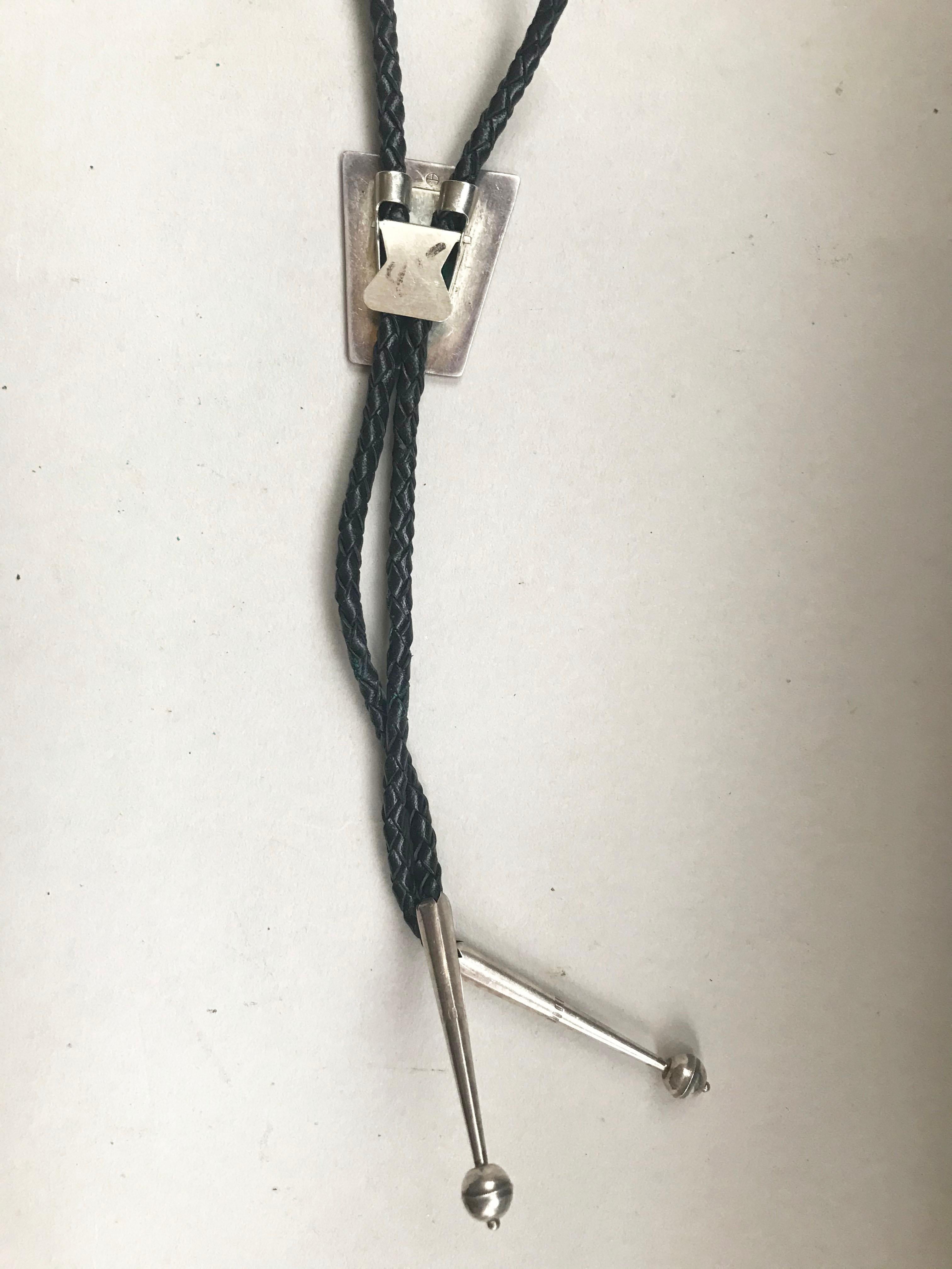 Vintage Native American Zuni Bolo Tie Sterling Jewelry Gifts In Good Condition In London, GB