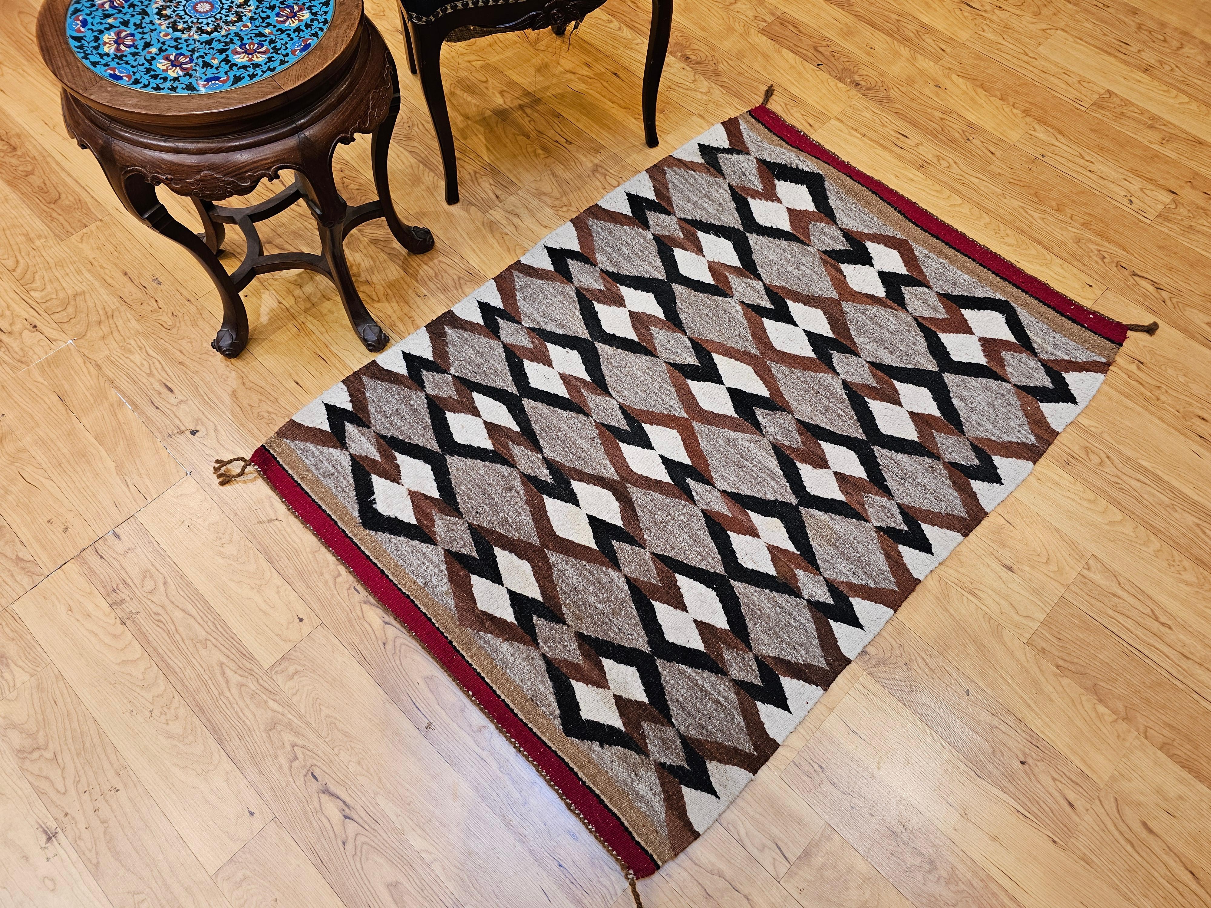 Vintage Native Navajo Area Rug in Diamond Pattern in Gray, Ivory, Black, Brown For Sale 7