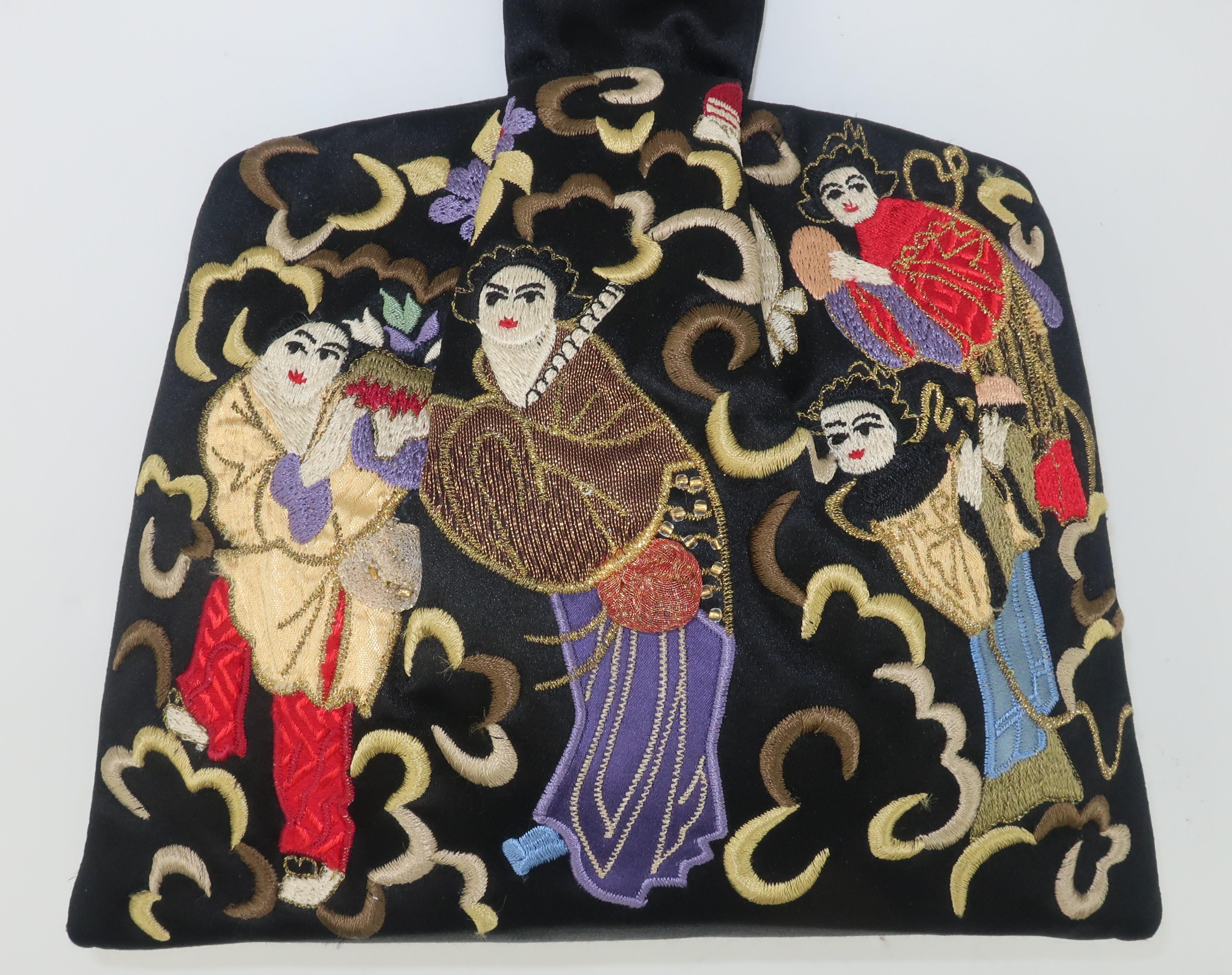 Vintage Natori Black Embroidered Satin Evening Handbag With Asian Scene In Good Condition In Atlanta, GA
