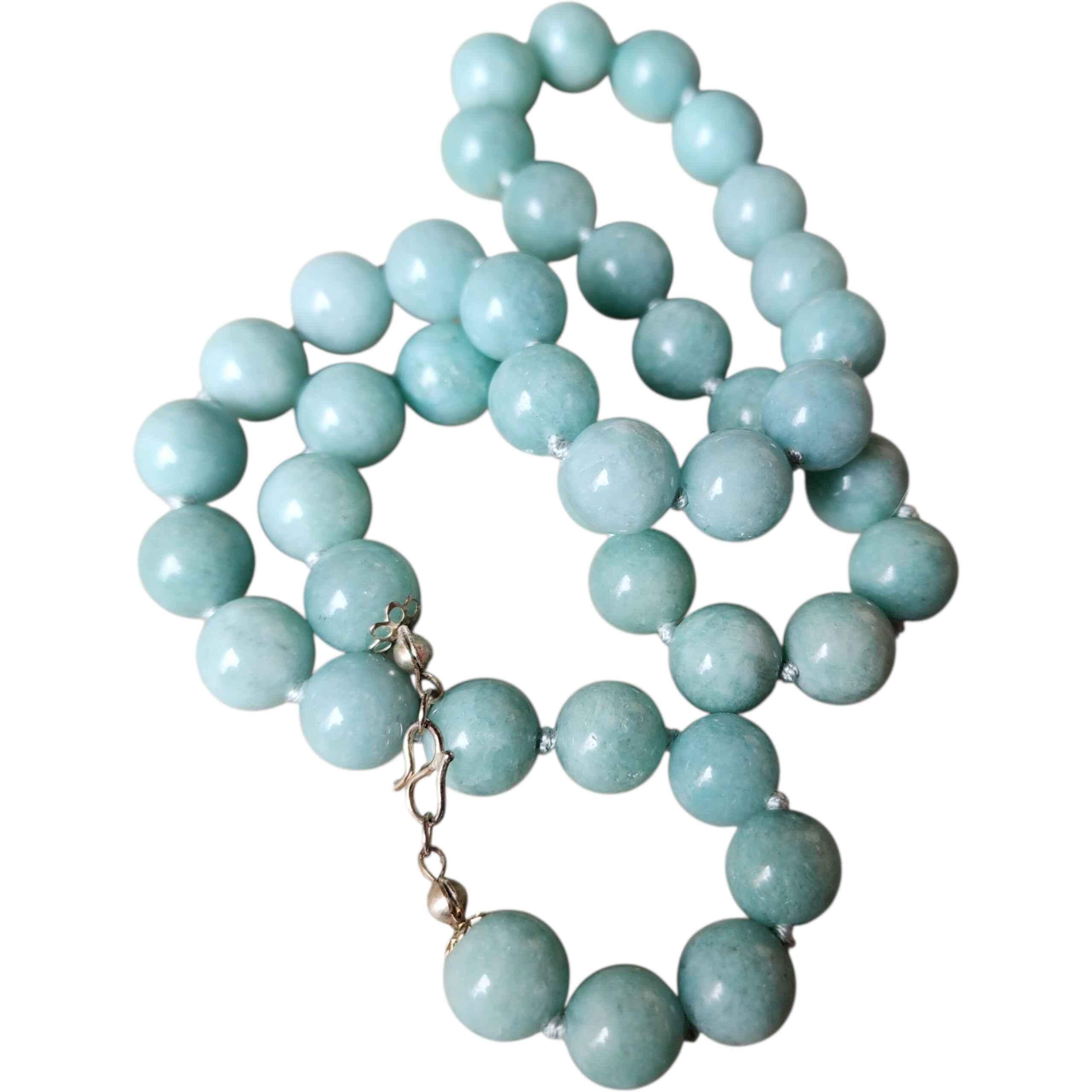 da uomo o donna Collana di perle di amazzonite naturale d'epoca, infilate a mano, 12 mm, pietre preziose lucidate in vendita