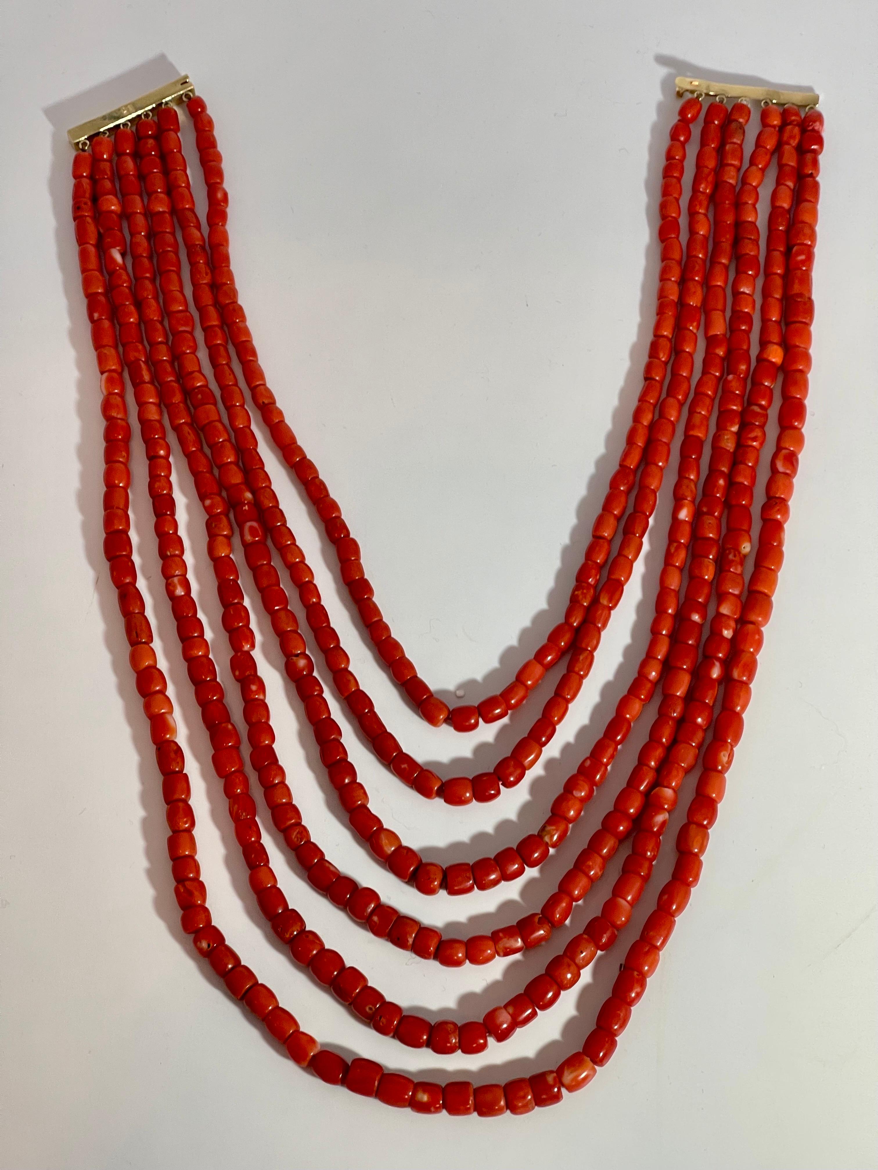 Vintage Natural Coral Multi Layer 6 Strand Bead Necklace 14 KY Gold For Sale 1