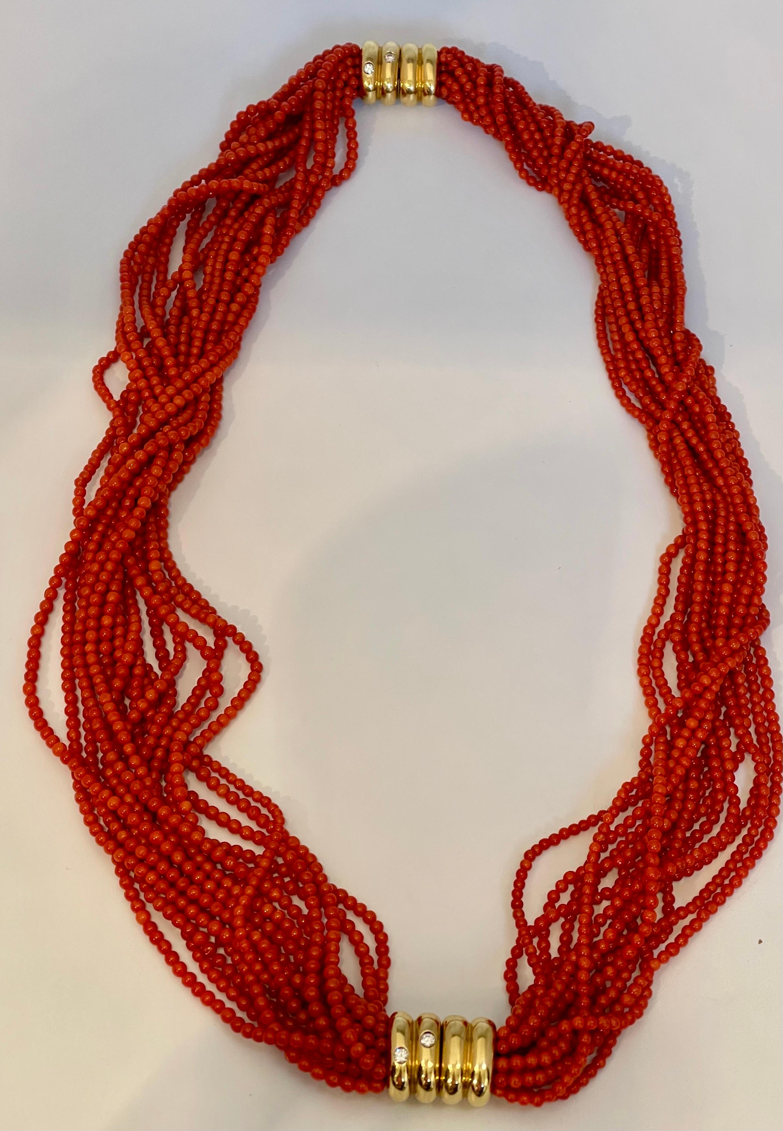 Vintage Natural Coral Multi Layer Beads 16 Strand Two Necklaces 18 KY Gold In Excellent Condition For Sale In New York, NY
