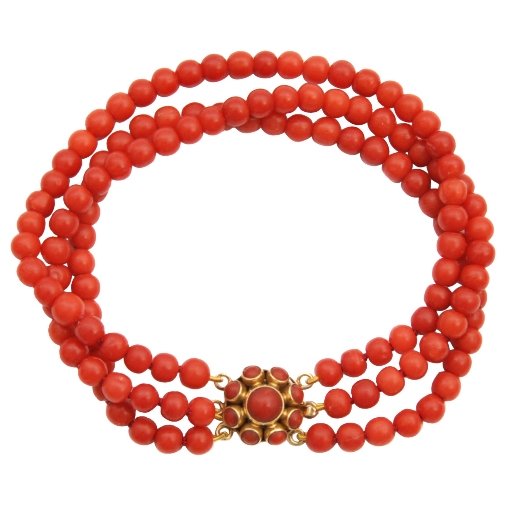 Bracelet perlé vintage à trois rangs de corail naturel