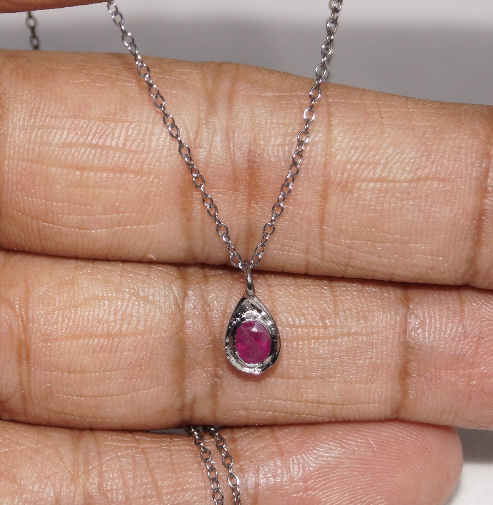 da uomo o donna Collana con ciondolo di diamante naturale e rubino d'epoca in argento sterling Hallmark in vendita