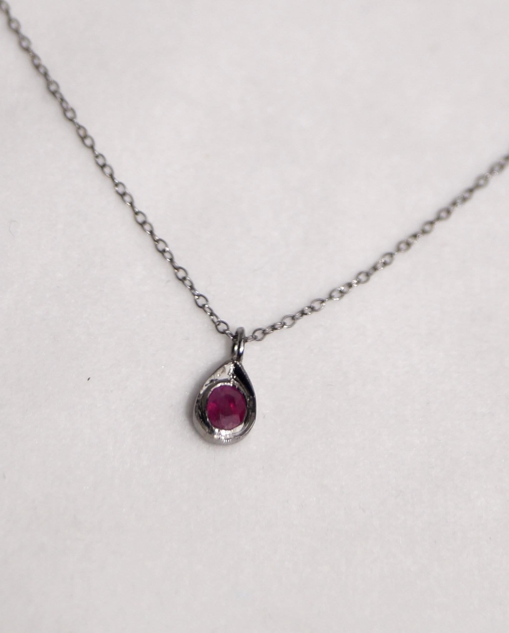 Collana con ciondolo di diamante naturale e rubino d'epoca in argento sterling Hallmark in vendita 2
