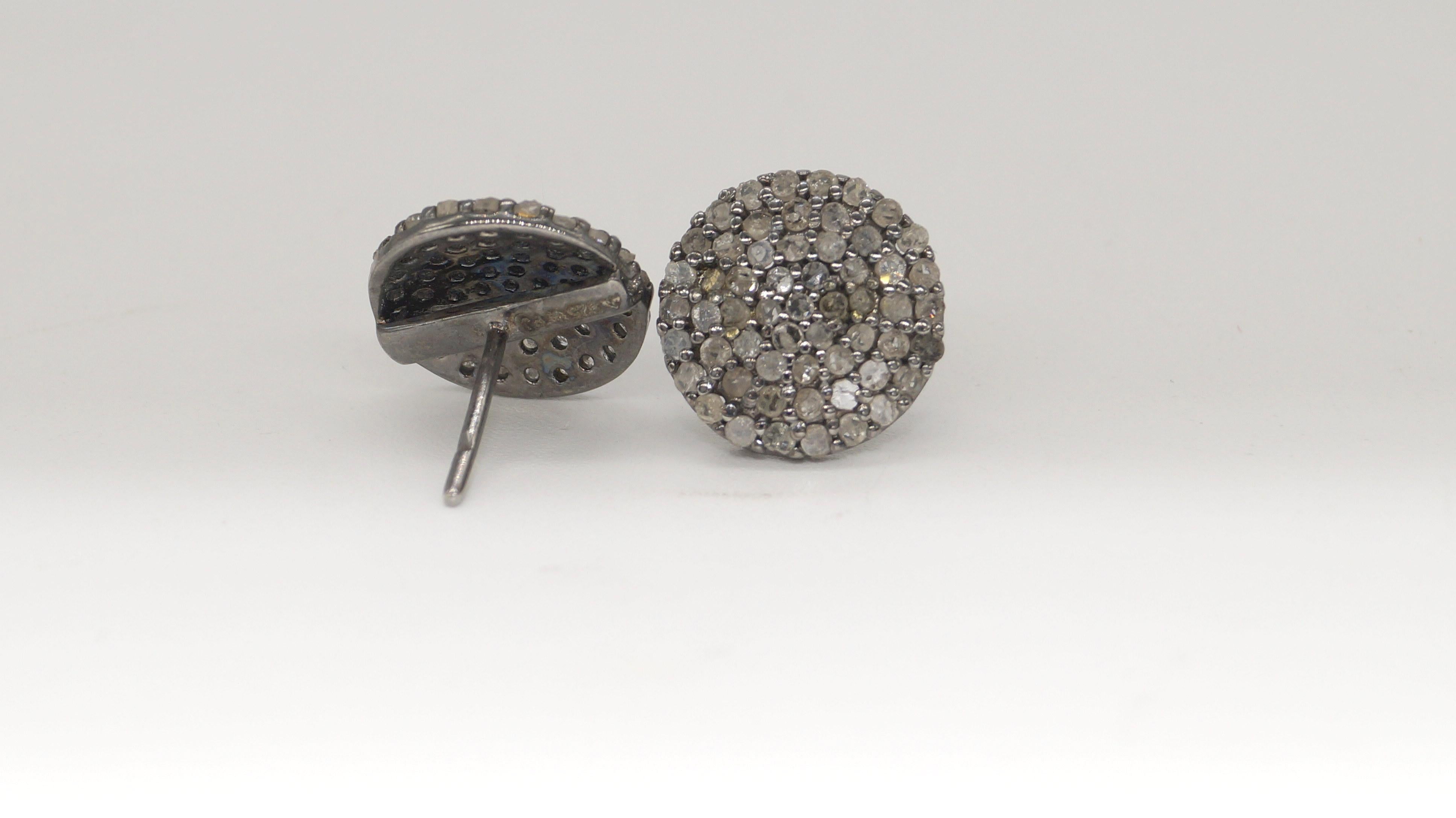 Mixed Cut Vintage Natural diamonds salt and pepper disc sterling silver earrings studs For Sale