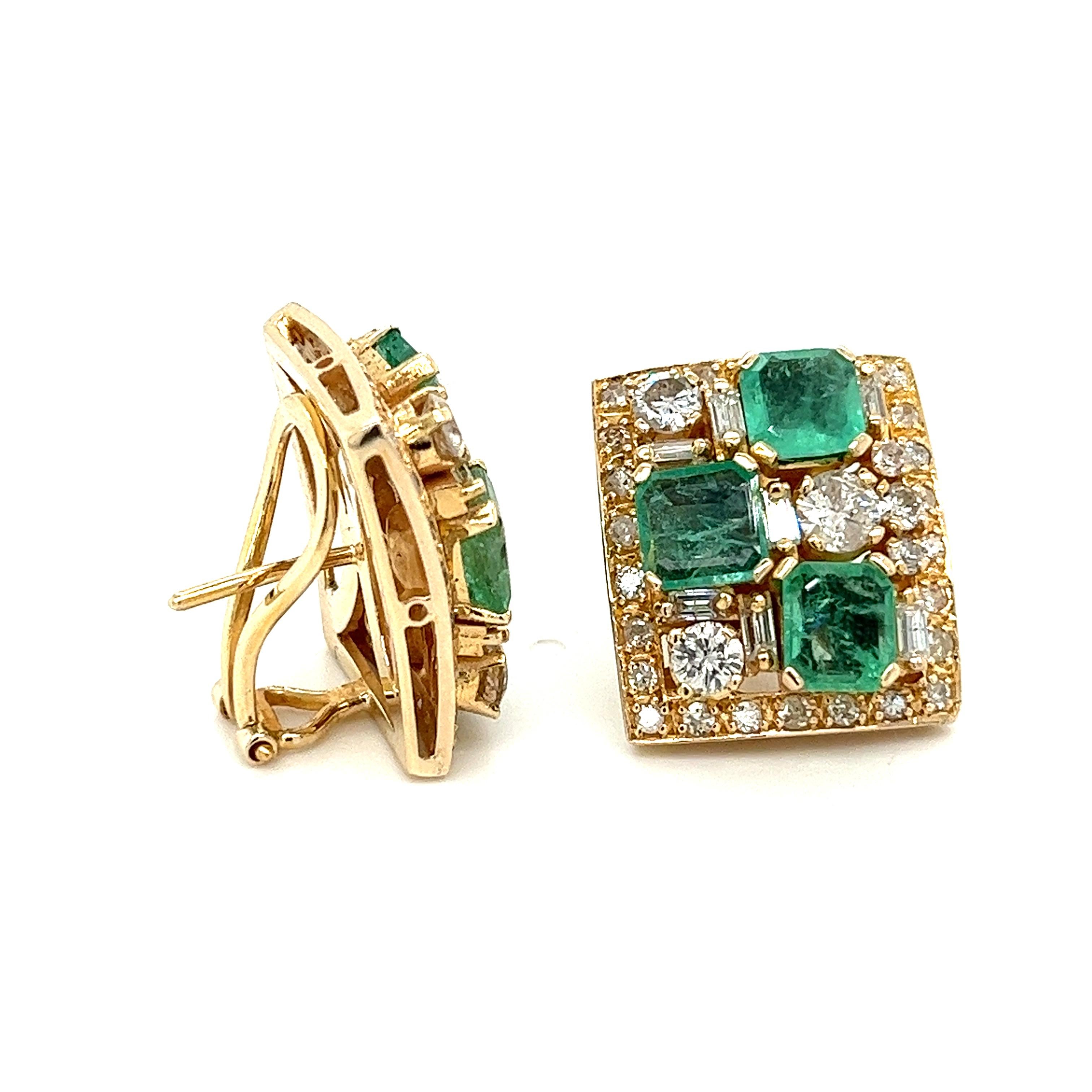 Vintage art deco inspired ring and earring set. Mounted with 12 carats in square cut natural emeralds and over  carats in baguette and round cut diamonds. Beautifully sorted with the quintessential symmetrical art deco pattern. A stunning array of