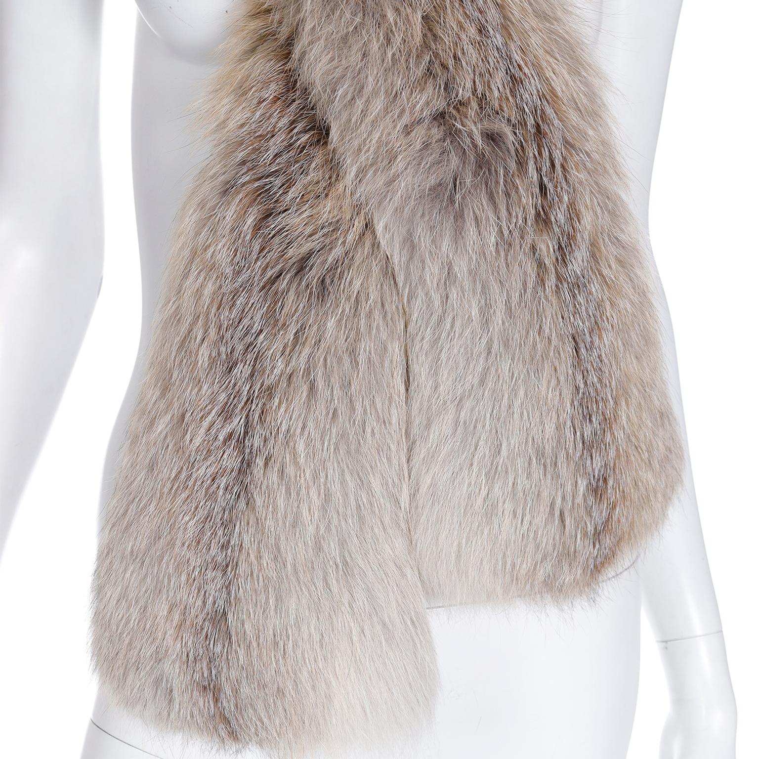 Vintage Natural Fox Fur Extra Long Boa Style Stole Wrap For Sale 2