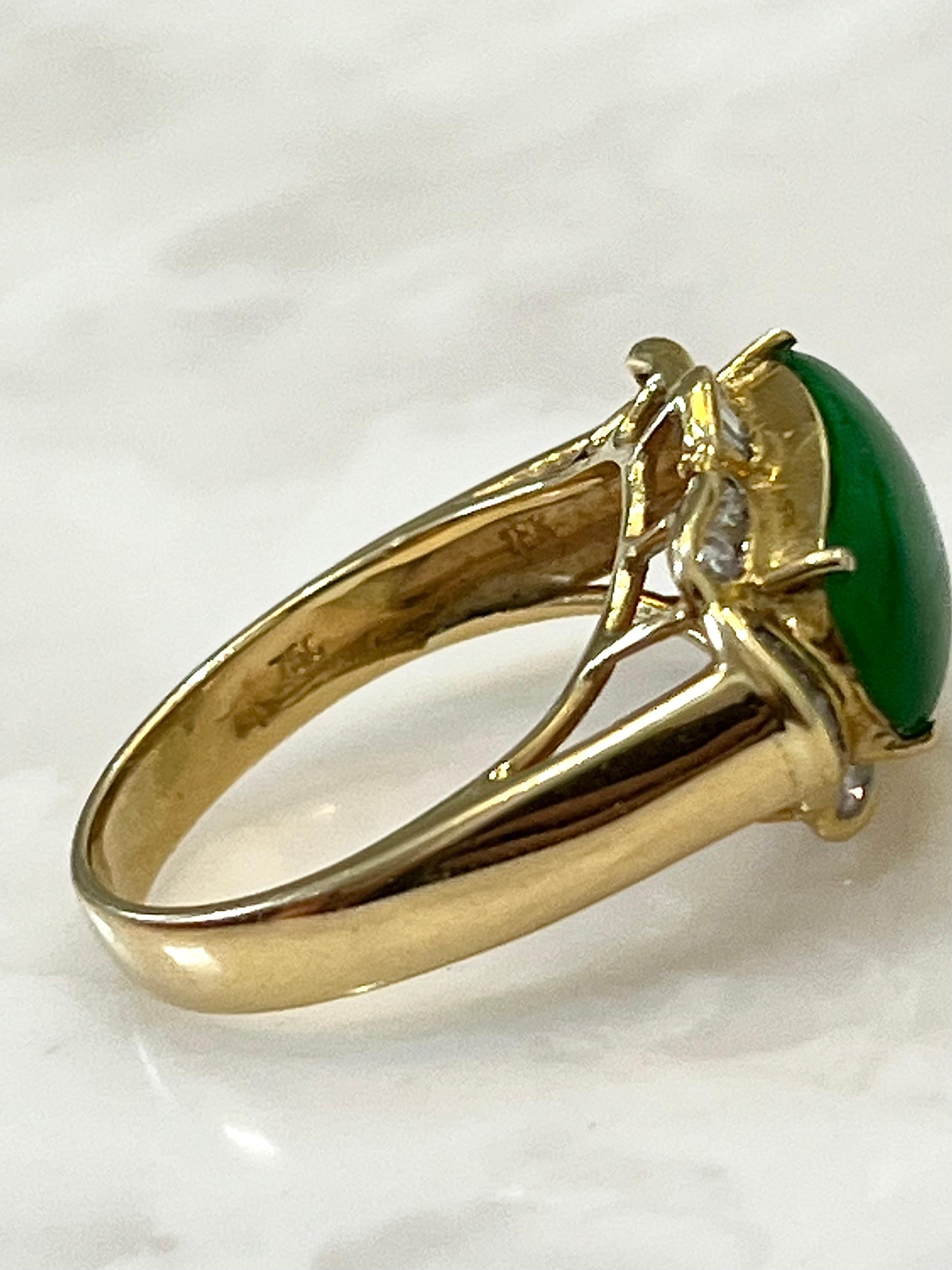 Baguette Cut Vintage Natural Jade Ring with Diamonds in 18k Solid Gold Ring Setting For Sale