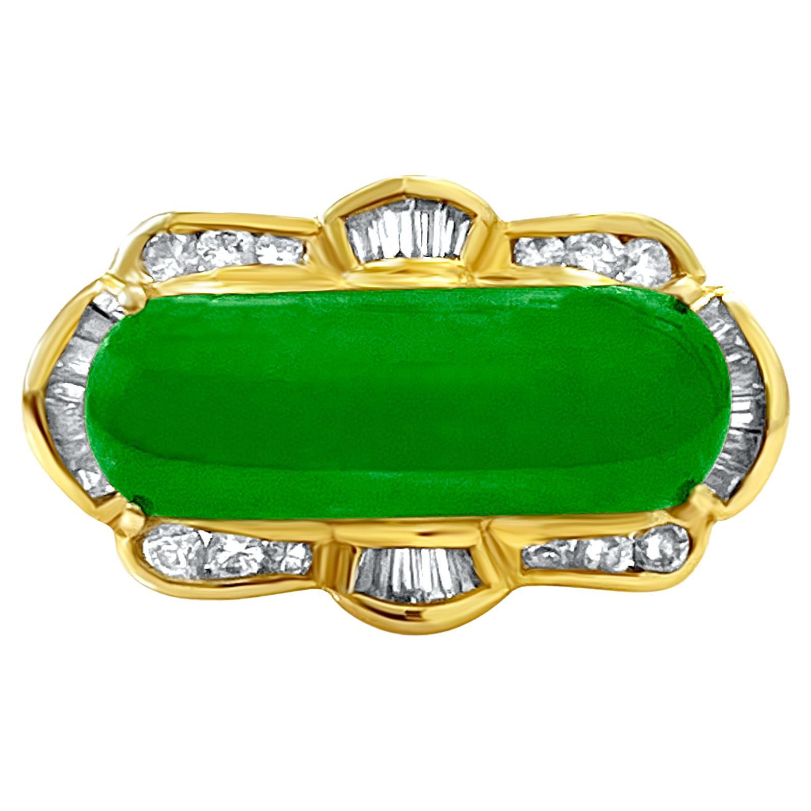 Vintage Natural Jade Ring with Diamonds in 18k Solid Gold Ring Setting For Sale